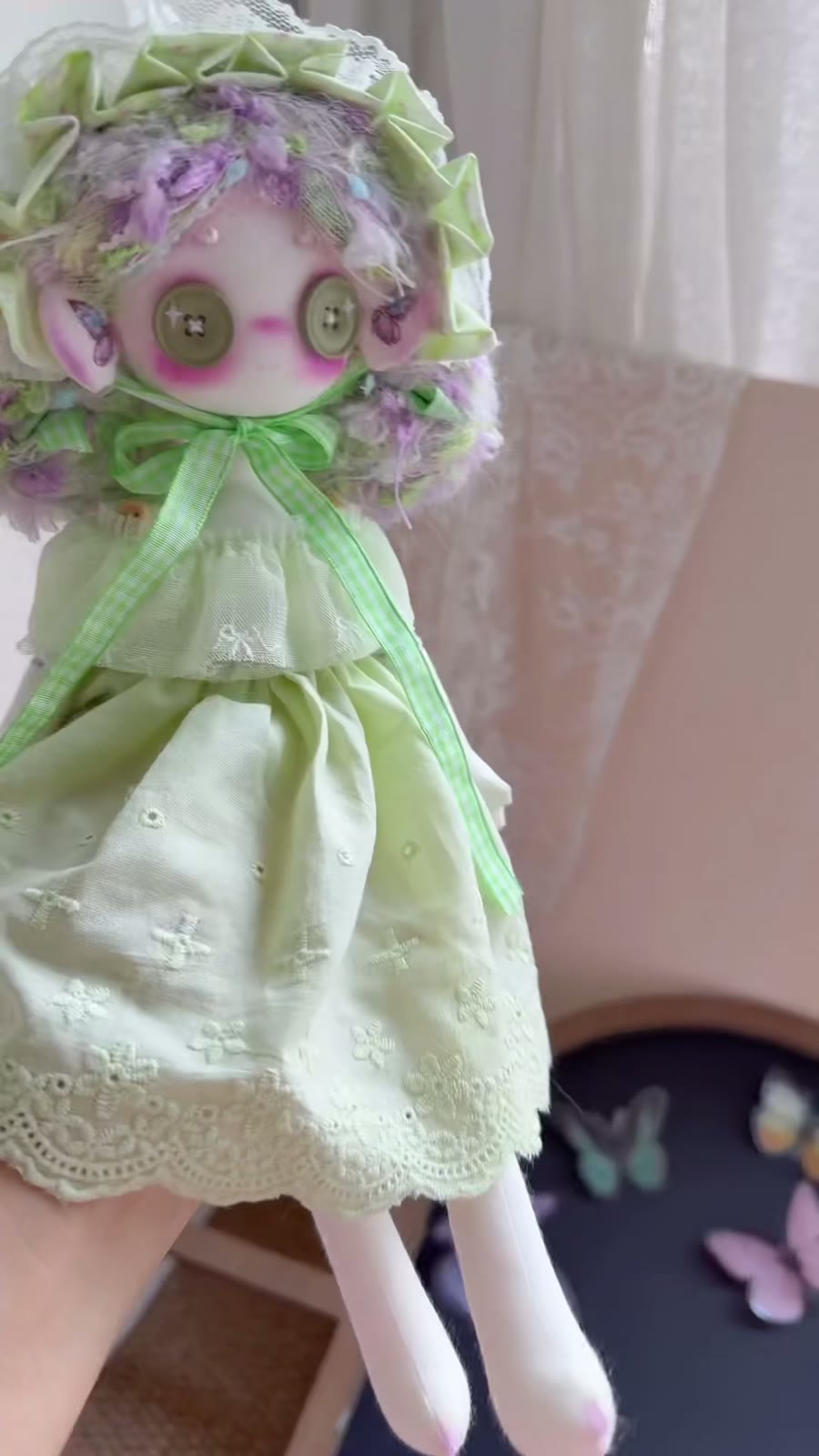 Art Doll Artigianale Posizionabile con Capelli Pastello