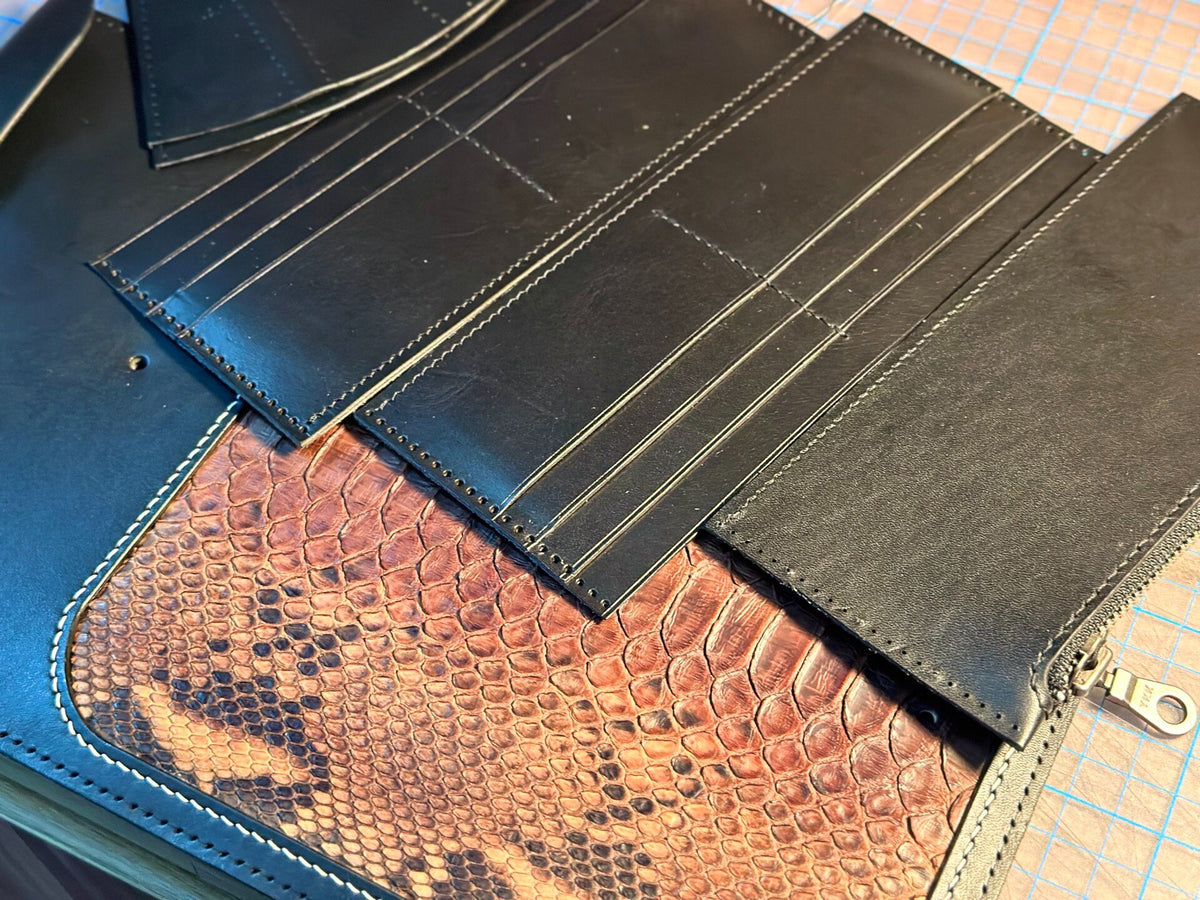 Italian Leather Snake Skin Wallet