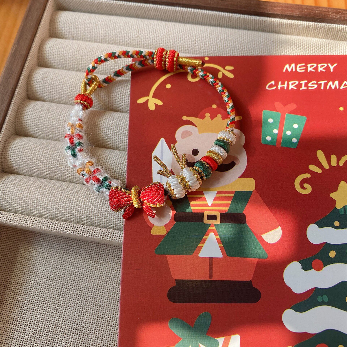 Christmas Bracelet with Bow and Reindeer Knots