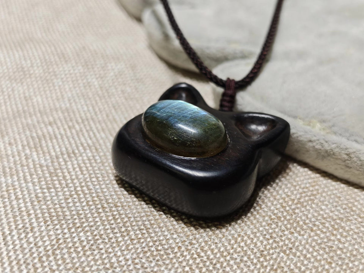 Handcrafted Labradorite Ebony Cat Head Pendant