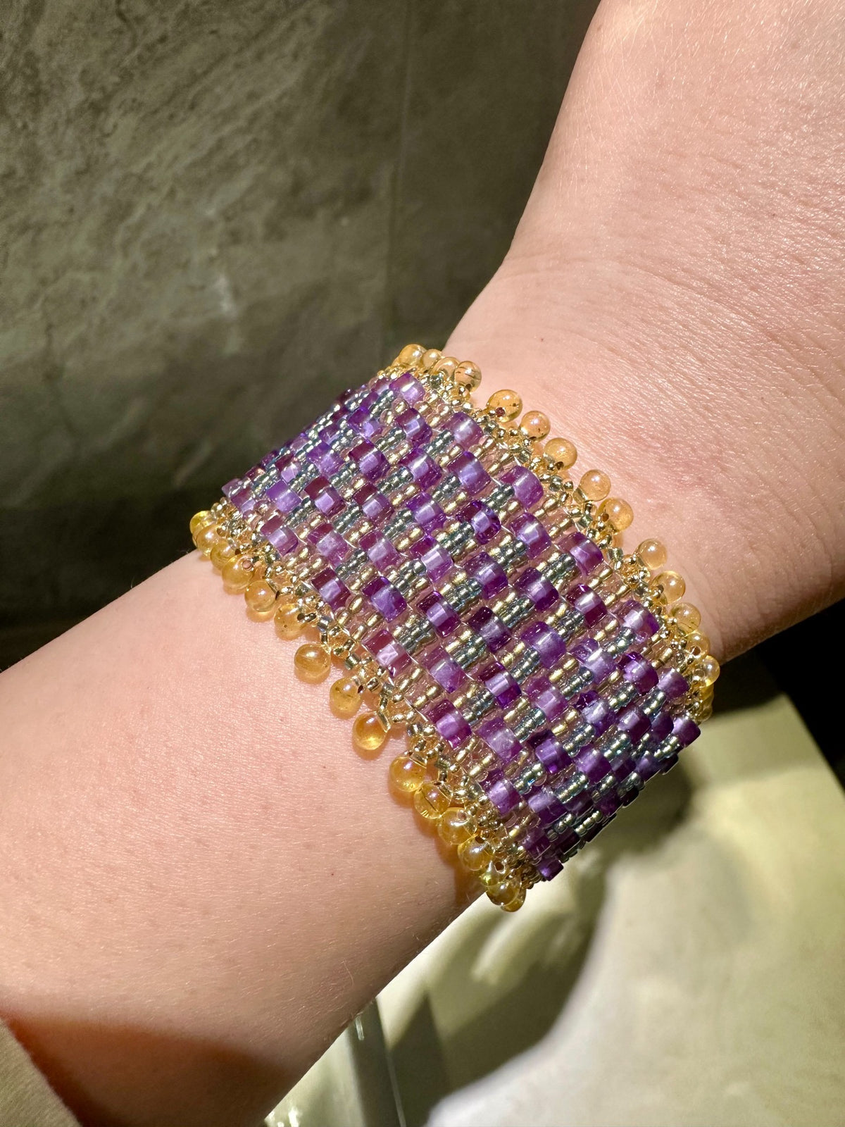 Natural Amethyst Beaded Bracelet with Crystal Clasp