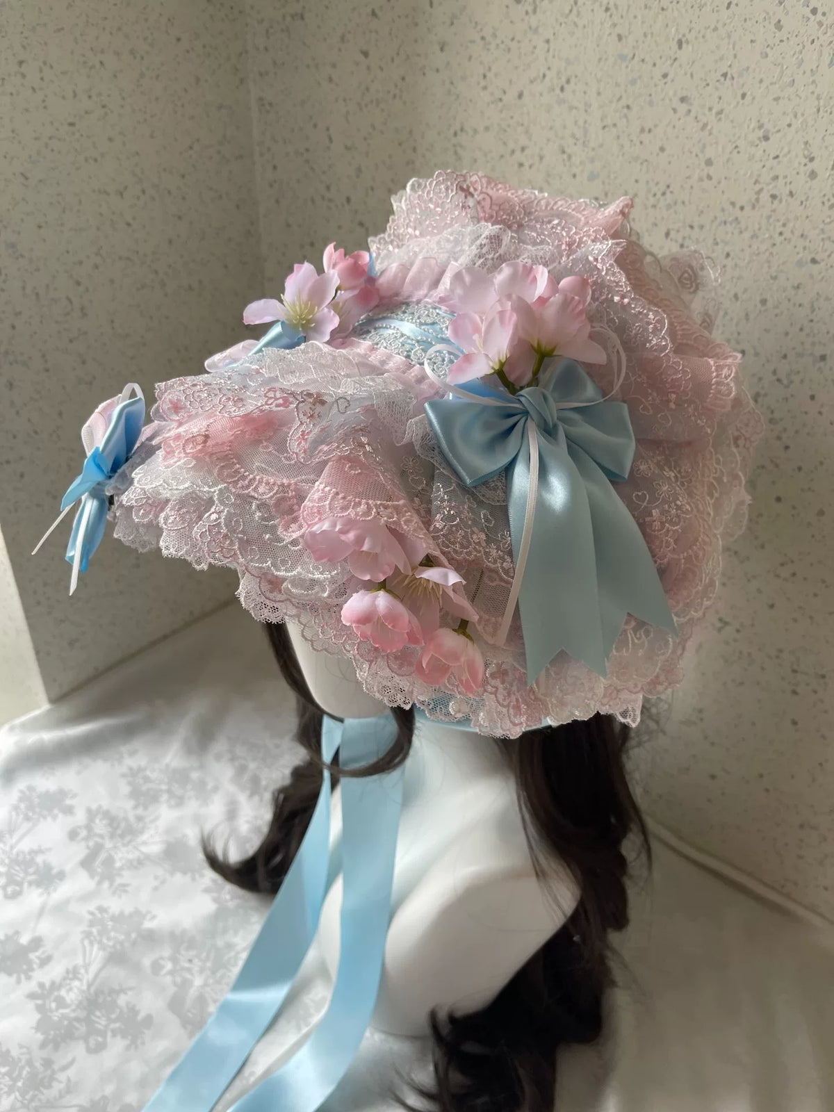 Cuffretto Piat Lolita in Pizzo Rosa e Azzurro
