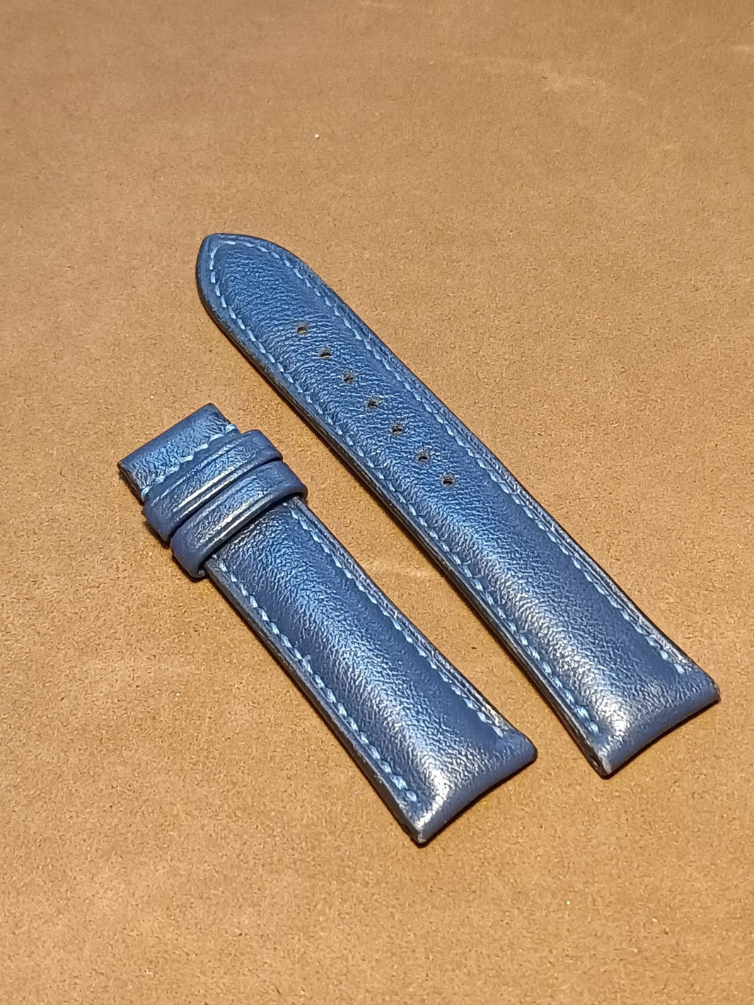 948689576210 - Image 1