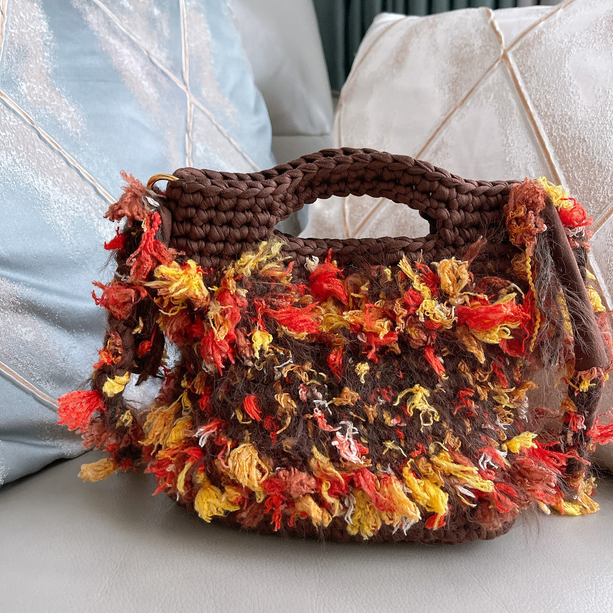 Handwoven Yarn Tassel Artistic Handbag