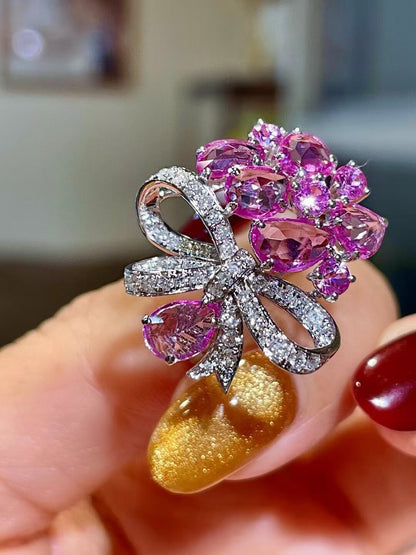 18k Gold Bow Ring with 3.05ct Violet-Pink Sapphire Floral Cluster