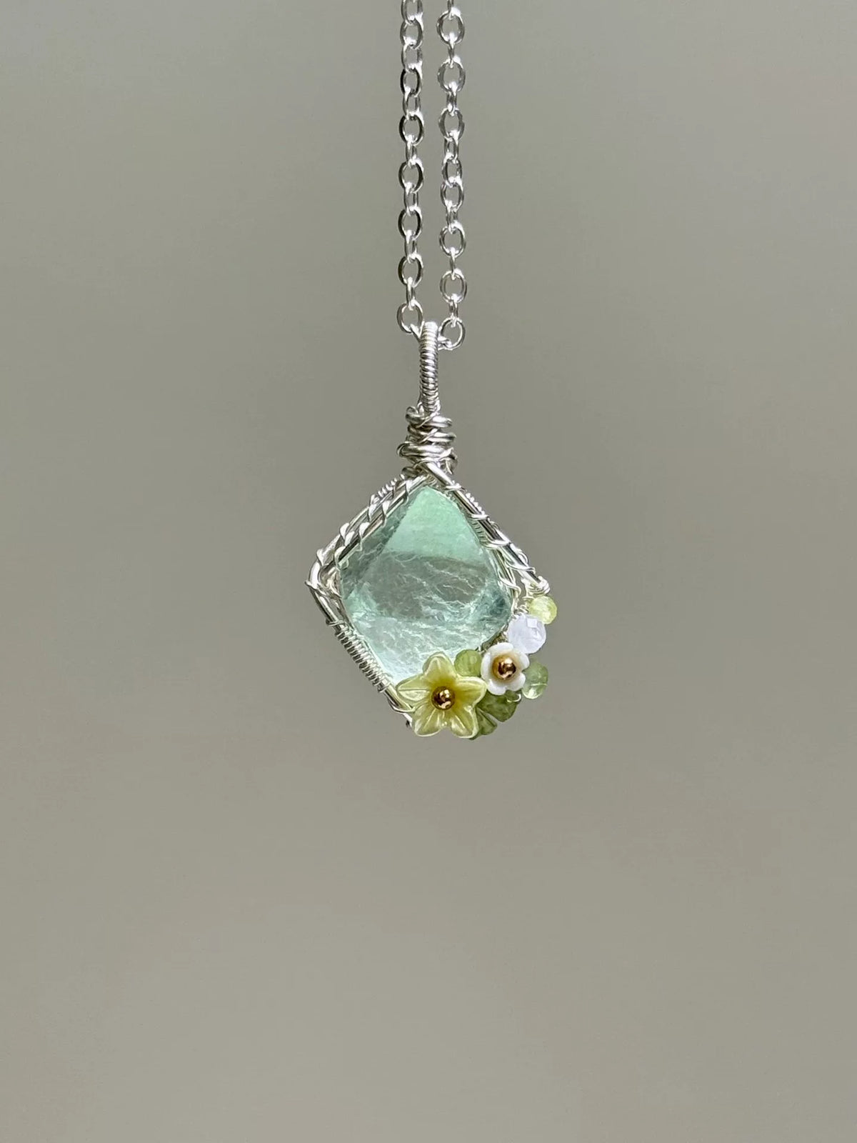 888785335497 - Image 1