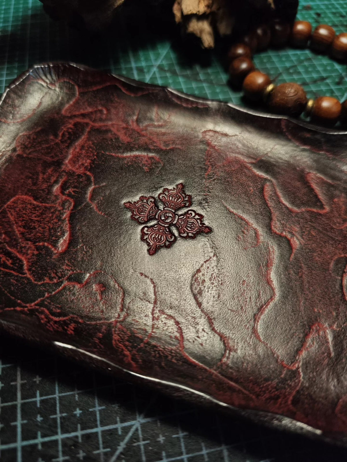 Handcrafted Leather Tray Carved Cowhide Organizer
