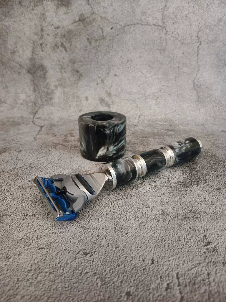 Handcrafted Manual Razor with Alumilite Resin Handle