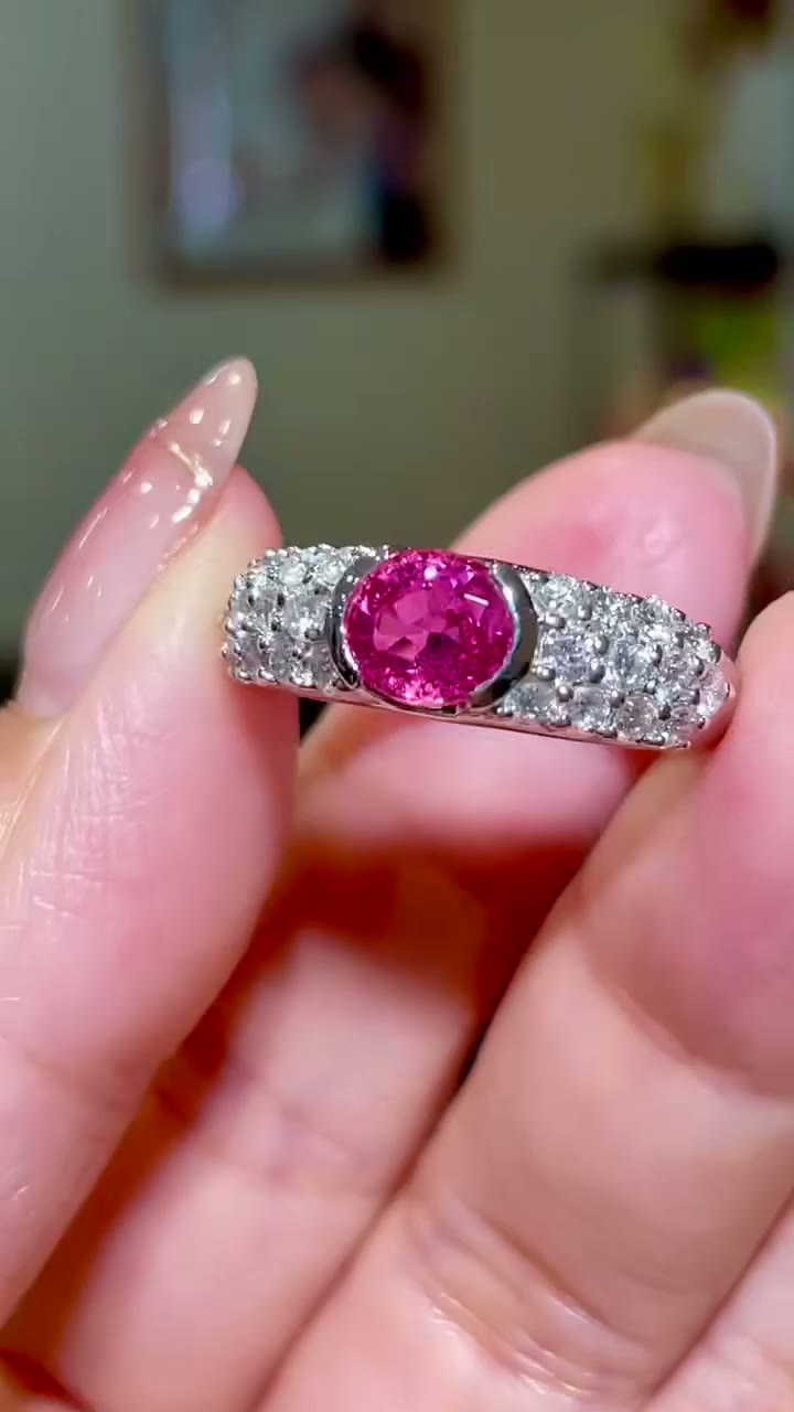 Pt900 Platinum Padparadscha Sapphire Diamond Ring