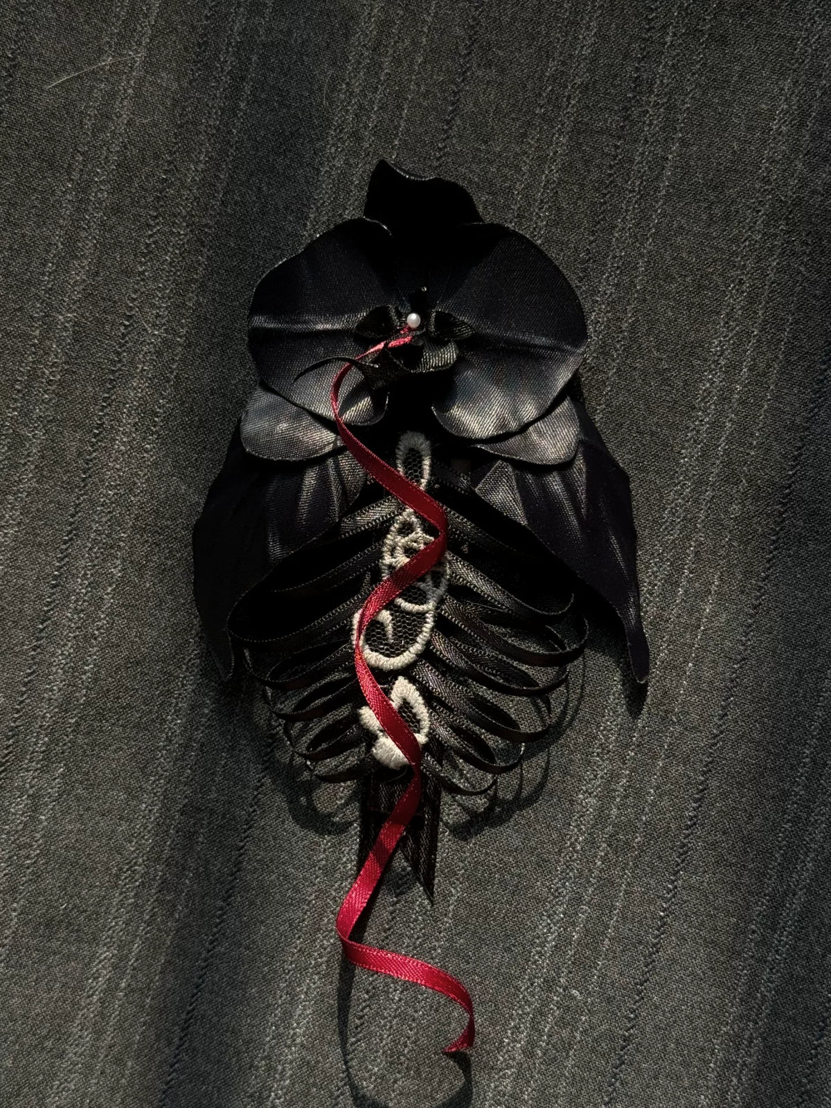 1074653290878 - Image 1