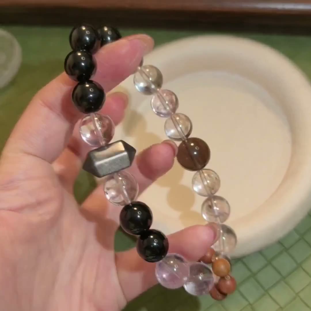 黒曜石と水晶のクリスタルビーズブレスレット