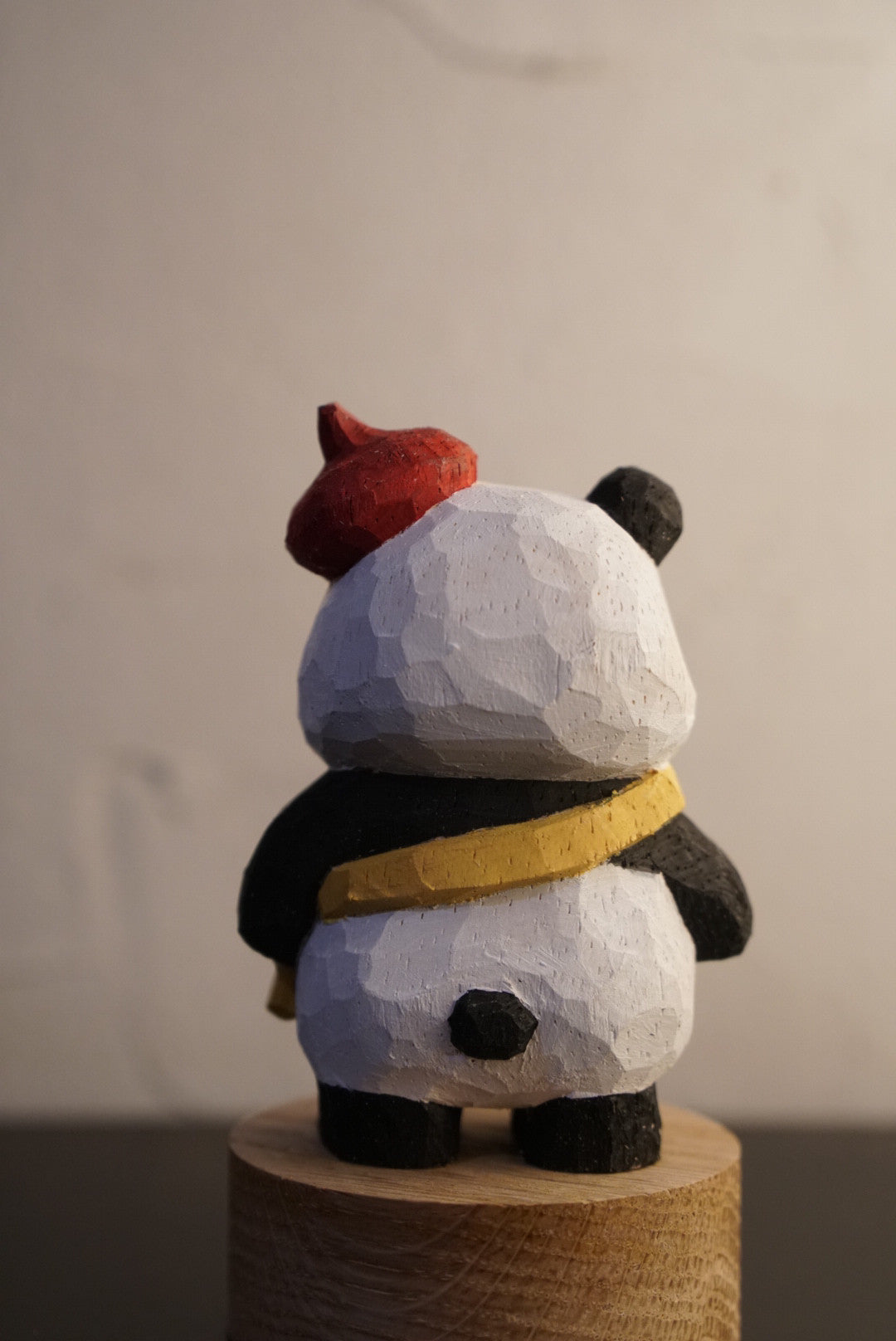 Handgefertigte Holzfigur Panda 8 cm
