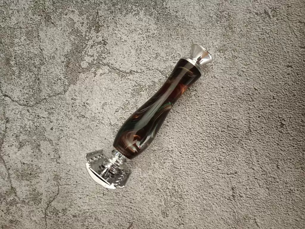 Double Edge Safety Razor Alumilite Resin Handle