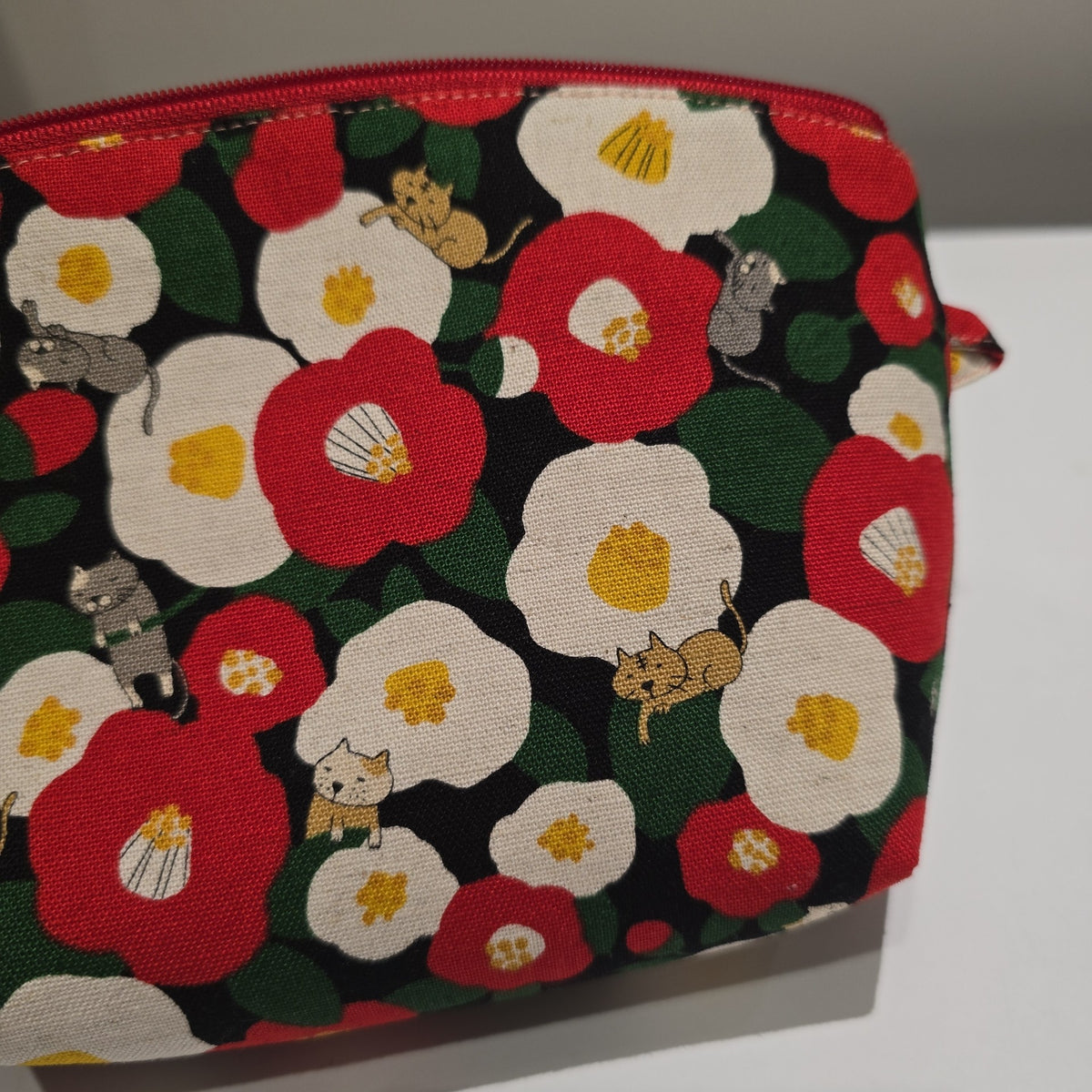Large Zip Pouch Cotton Linen Floral