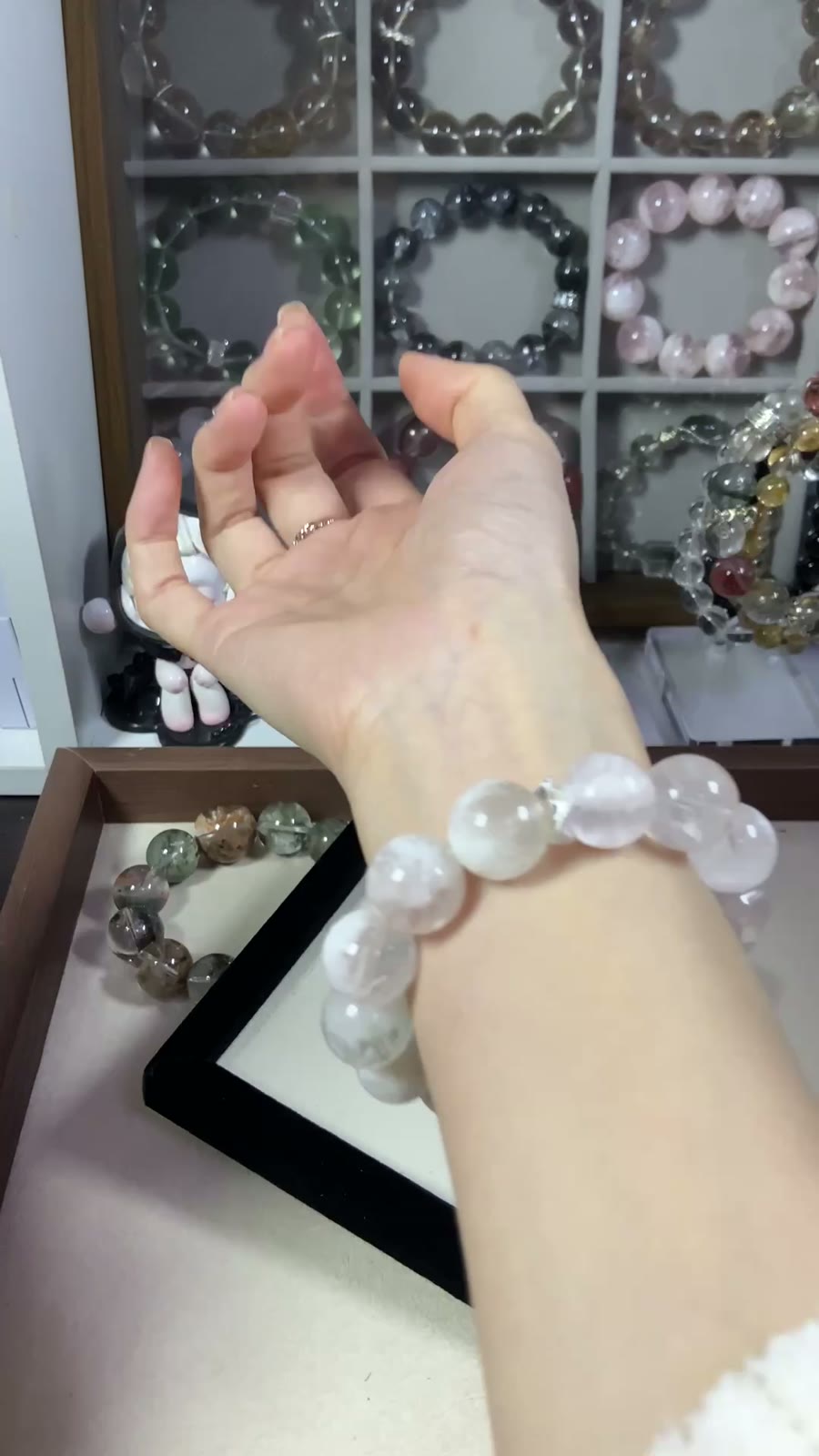 Pink Snowflake Phantom Crystal Bracelet