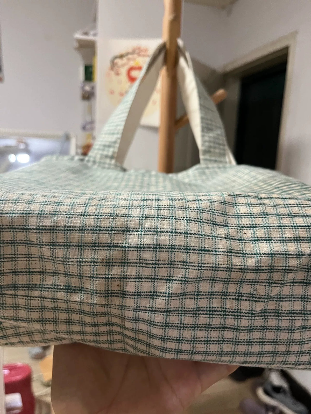 Bolso tote y de hombro de algodón bordado con cuadros verdes