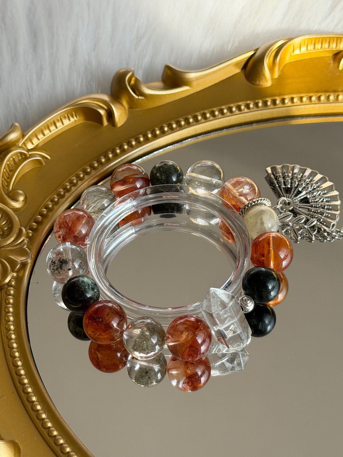 Bracelet en perles de cristal naturel avec pointe de quartz transparent