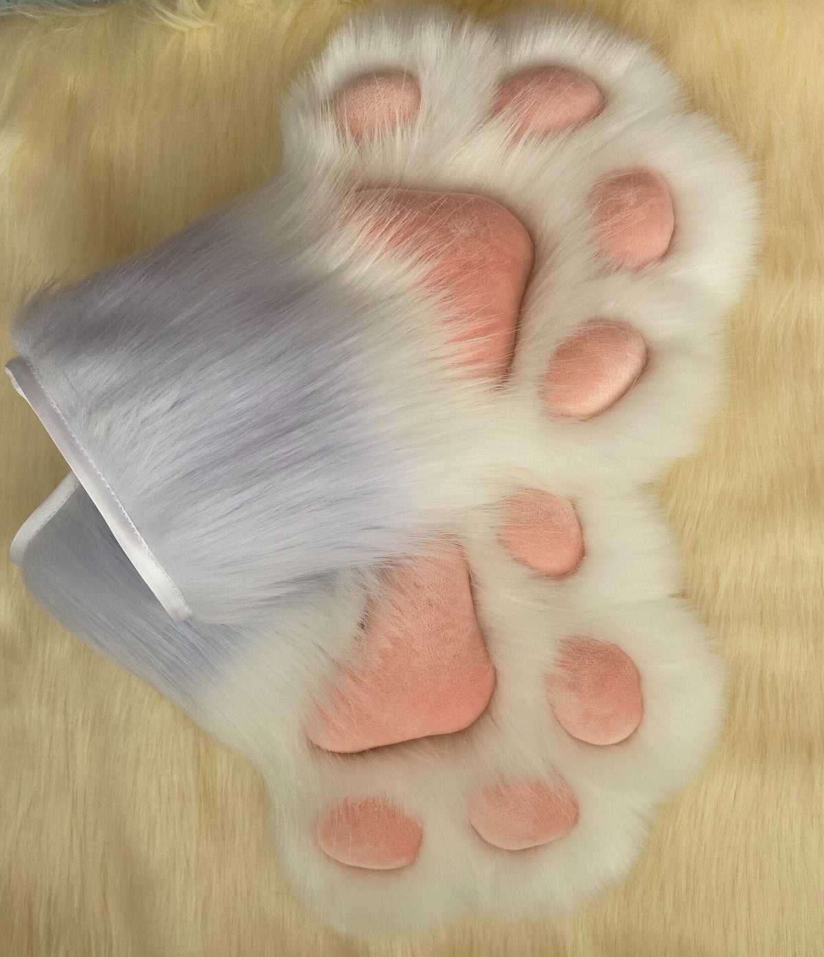 Plush Animal Paw Gloves with Gradient Fur