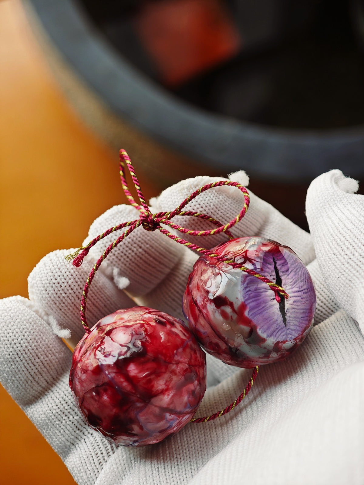 Cthulhu Eyeball Beads Resin Red Vein