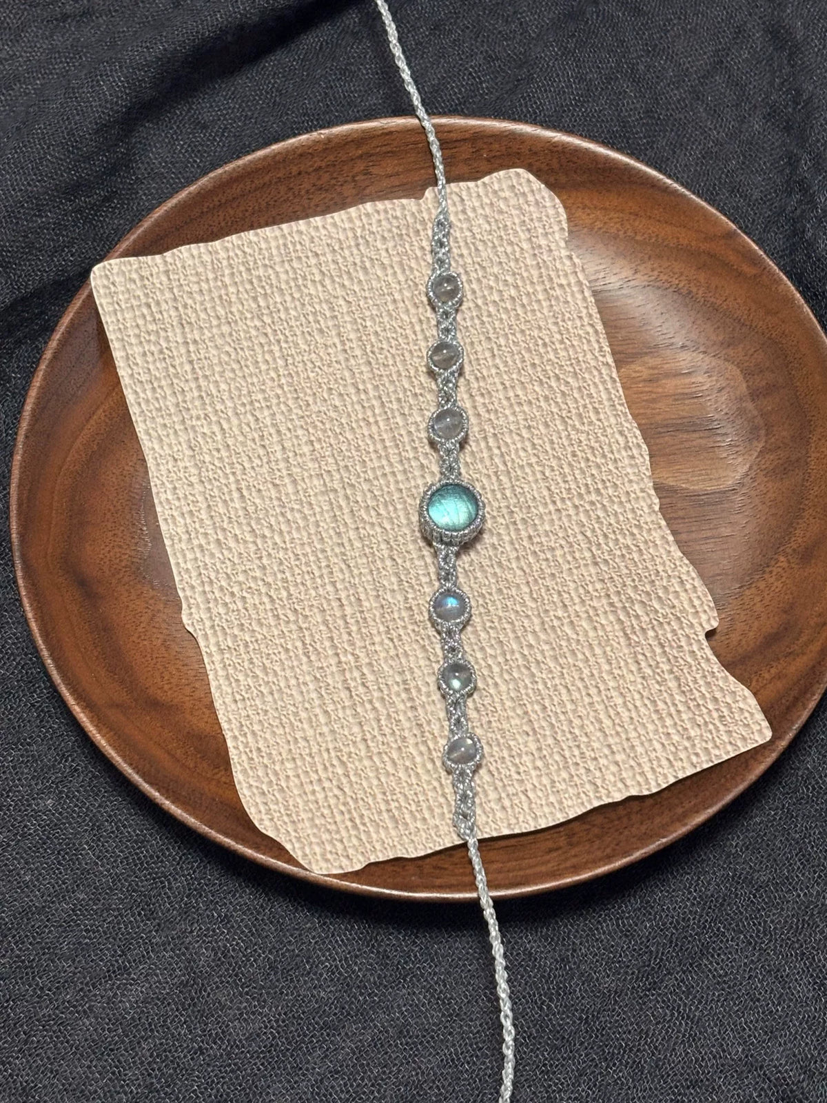Bracelete Artesanal de Labradorite e Pedra da Lua