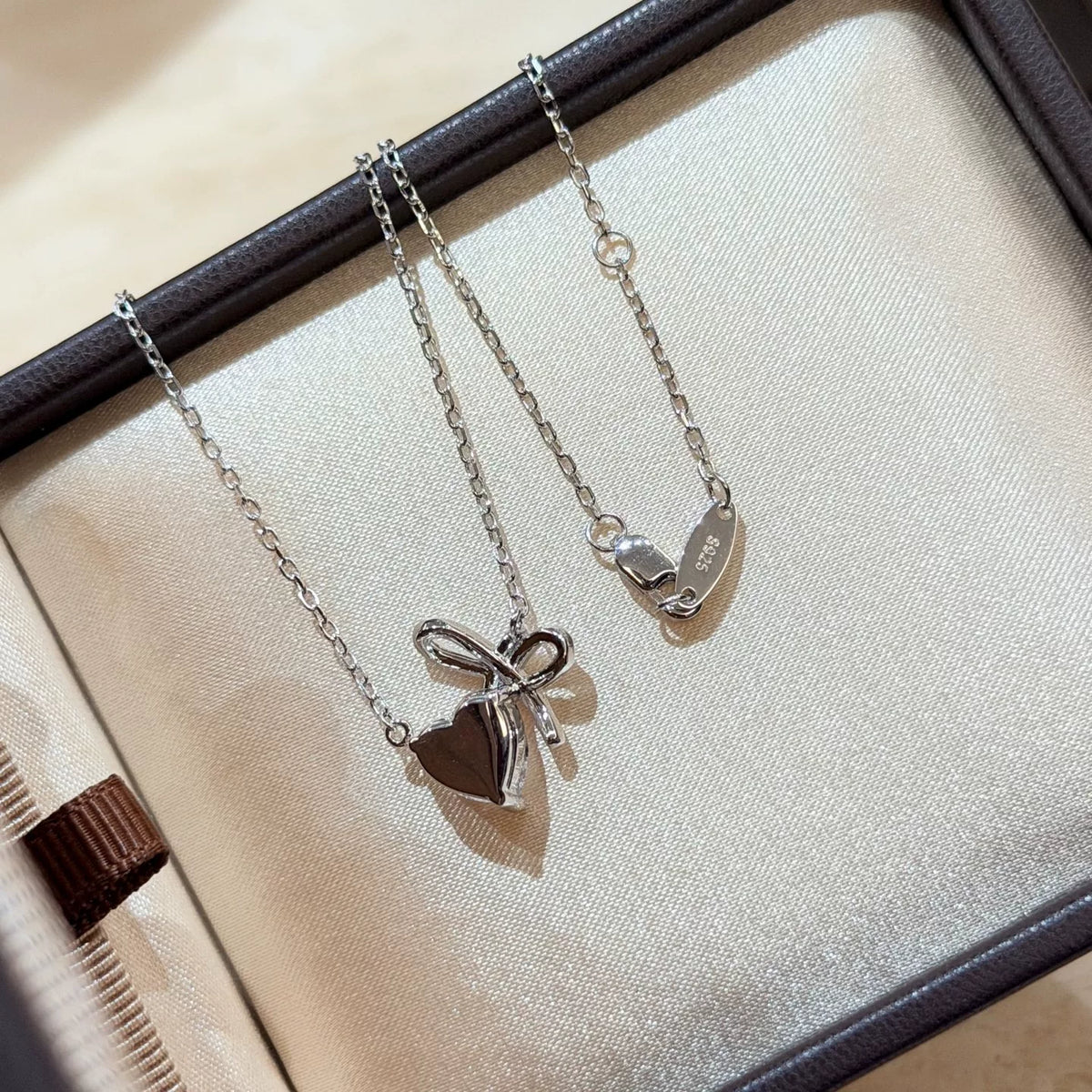 S925 Silver Bow Heart Necklace