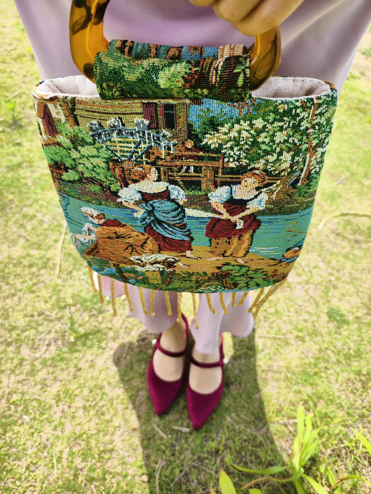 Vintage-Handtasche aus gewebtem Gobelin mit Quasten