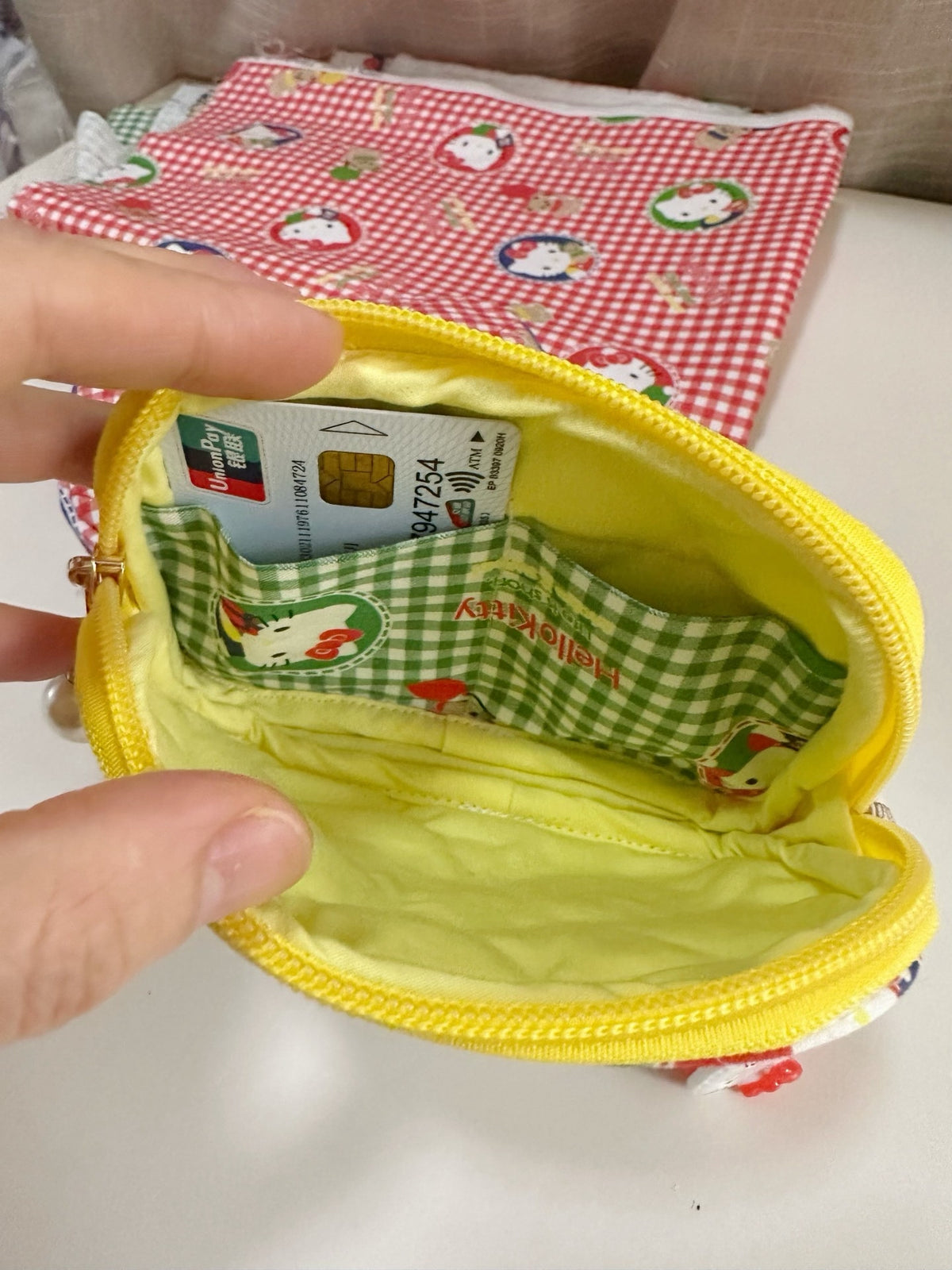 Hello Kitty Gingham Check Coin Pouch