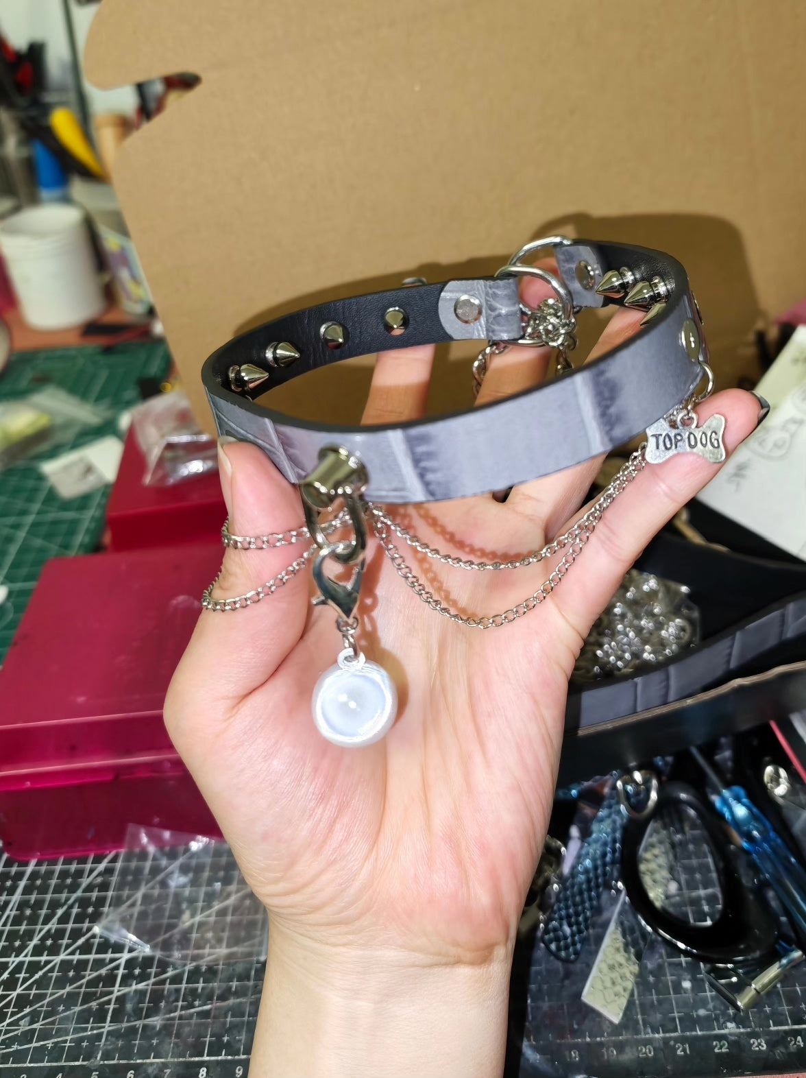 Handmade Reverse Stud Leather P Chain Collar