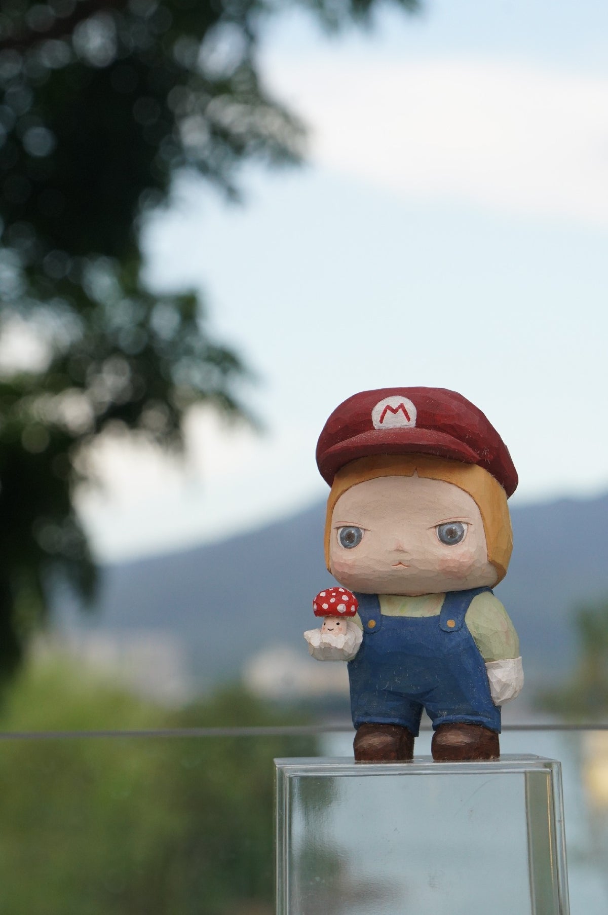 Handgefertigte Mario-Sammelfigur aus Harz
