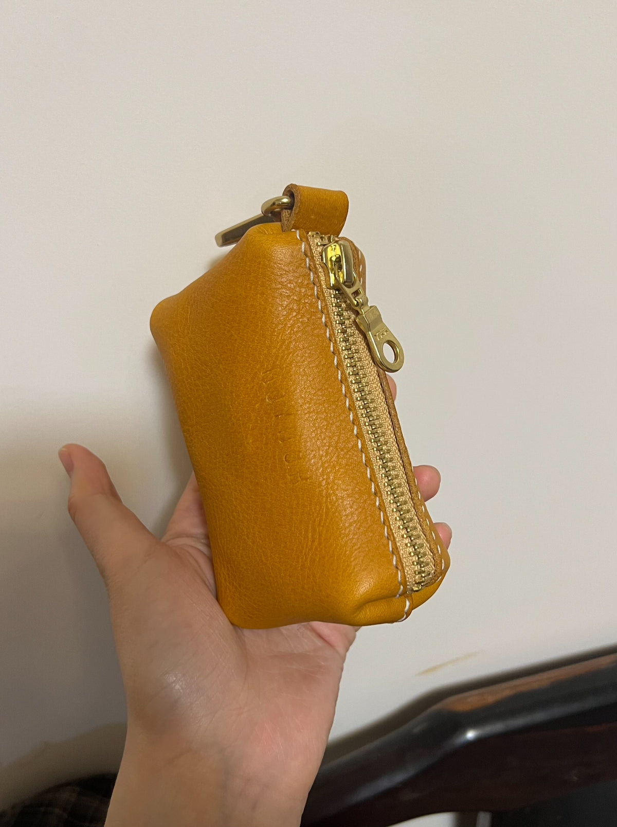 Handheld Walnut Pouch Leather Carry Bag