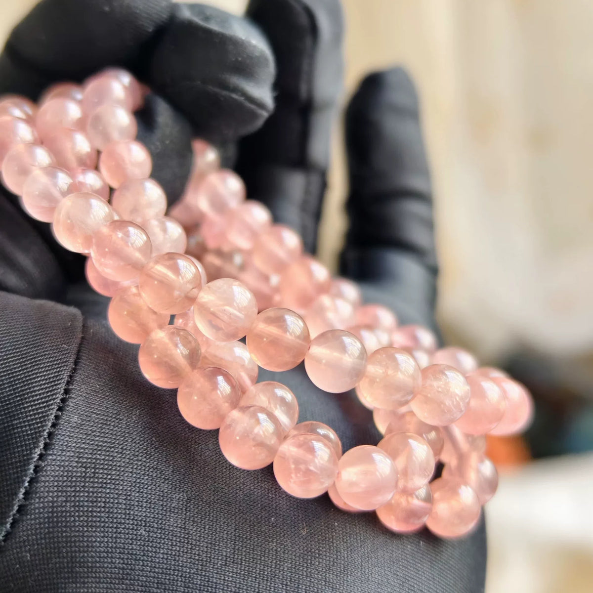 Pulsera de cuarzo rosa de Madagascar