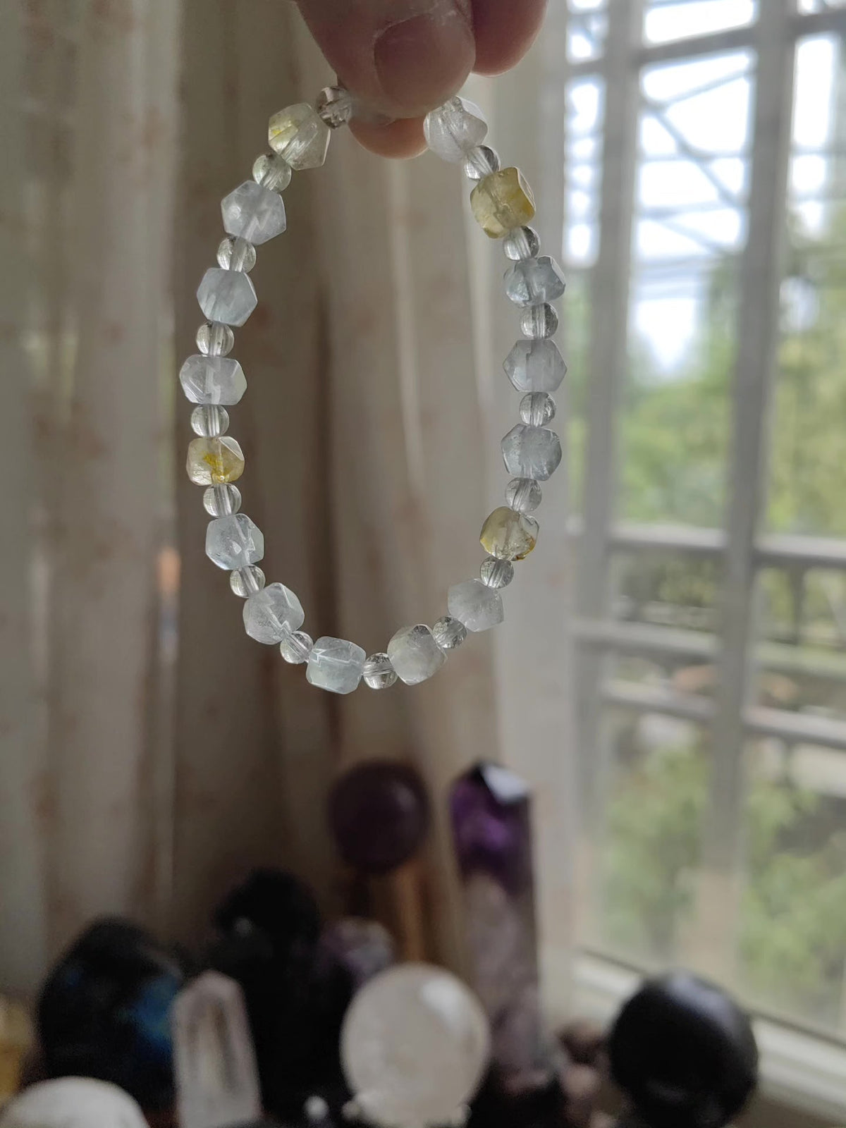 Colorless Blue Yellow Topaz Beaded Bracelet 6.5mm