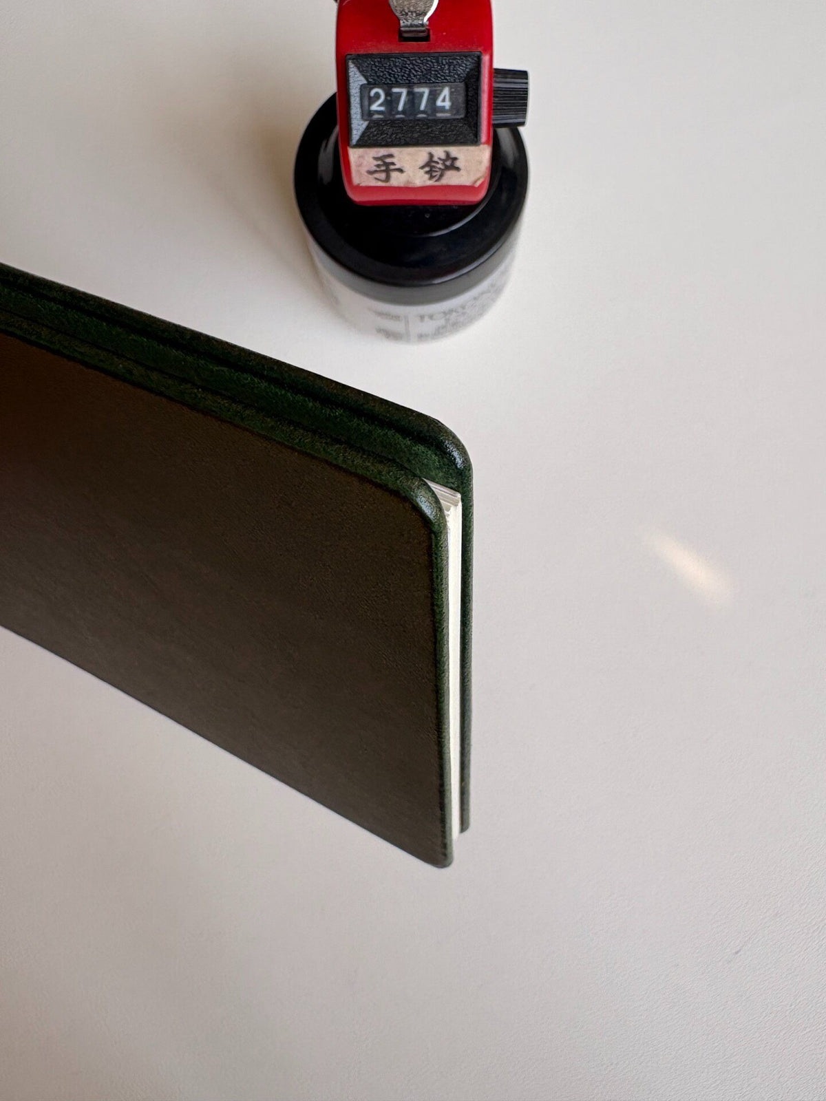 Handcrafted Leather M5 Binder Olive Green