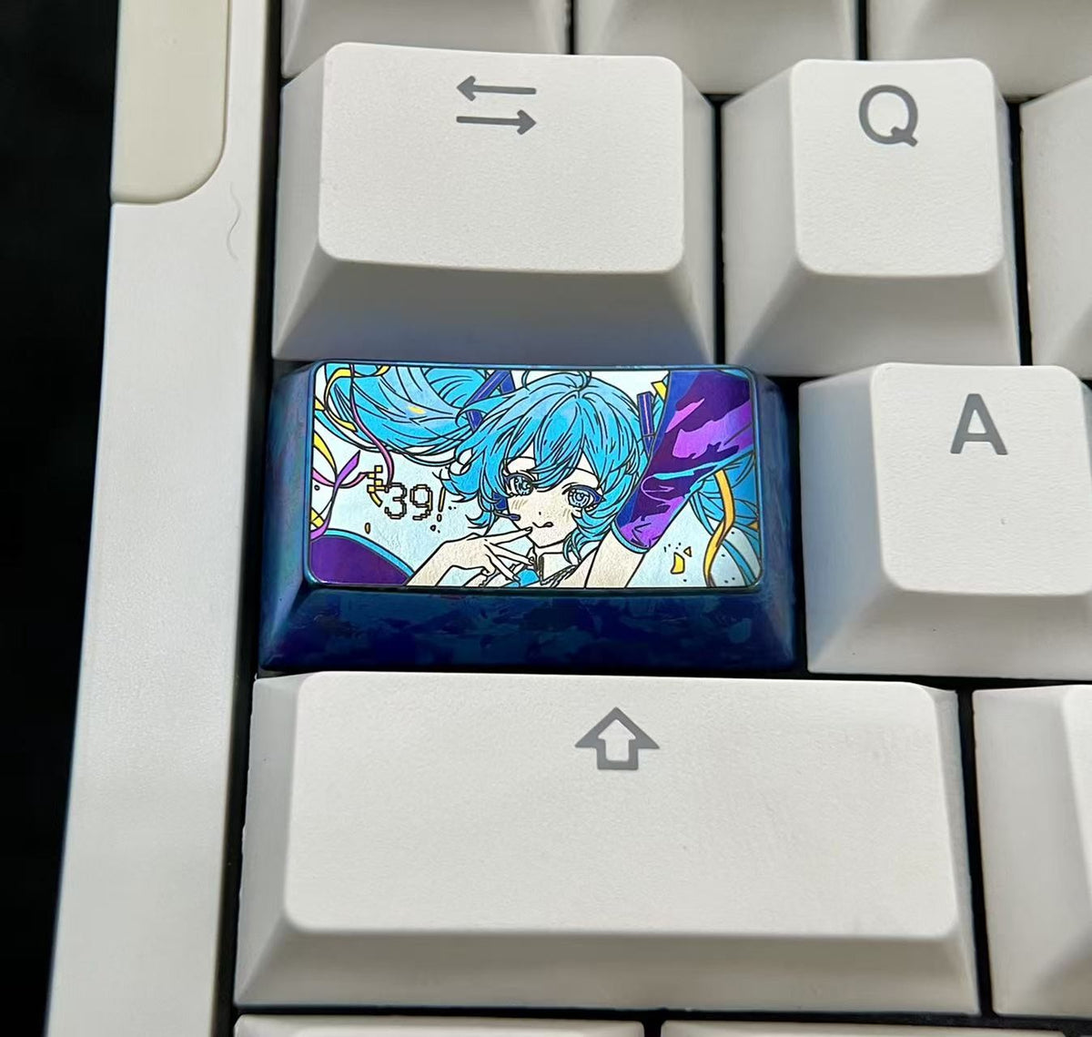 Hatsune Miku Titanium Alloy Mechanical Keycap