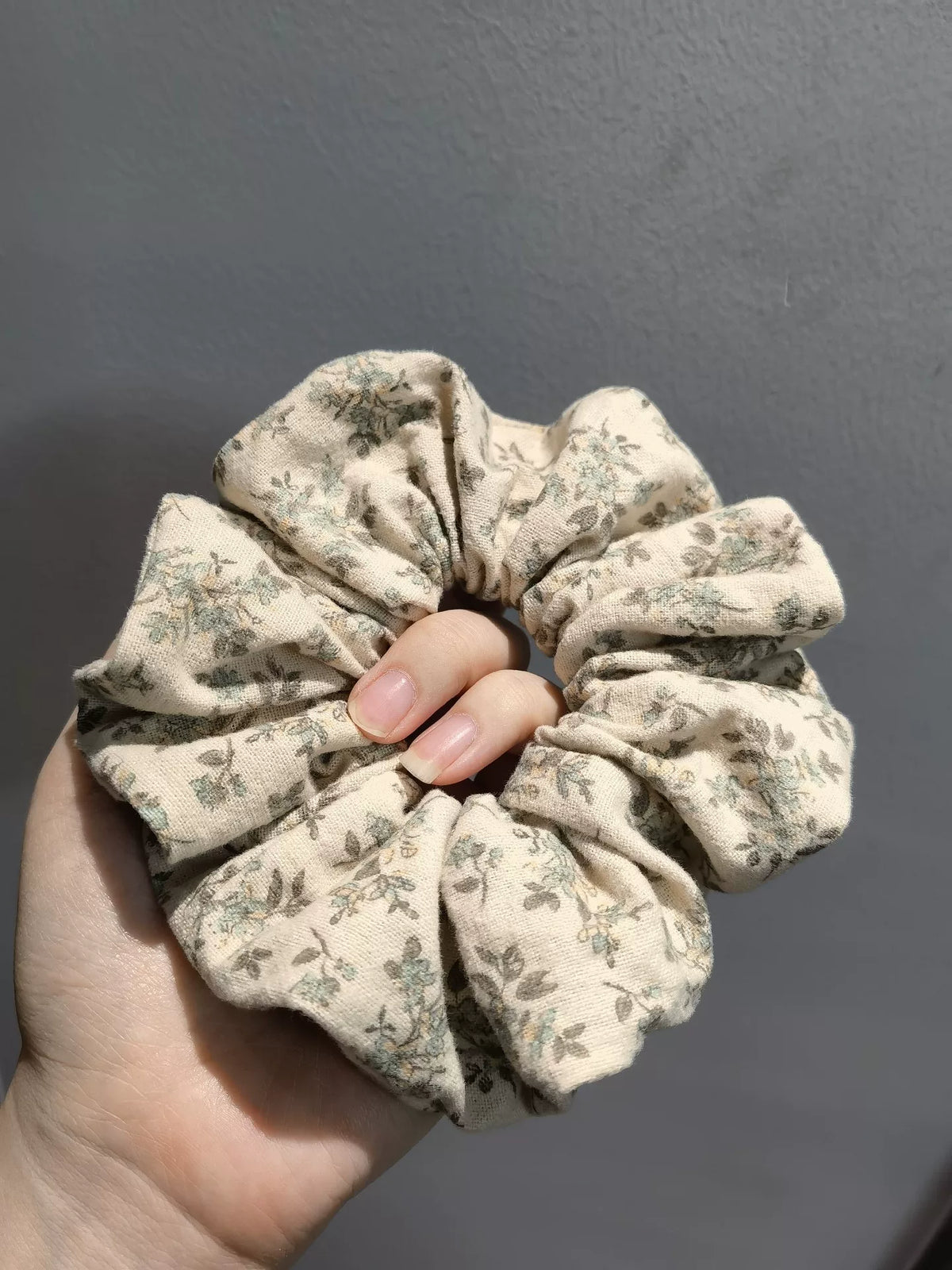 Hand