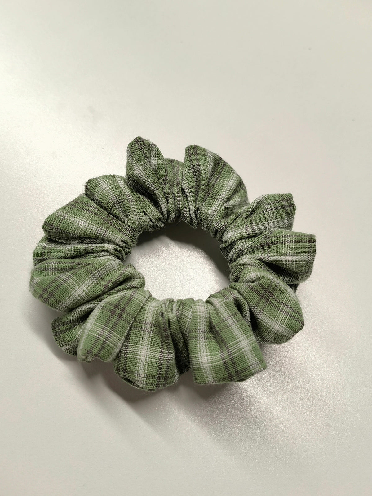 852852948817 - Image 1