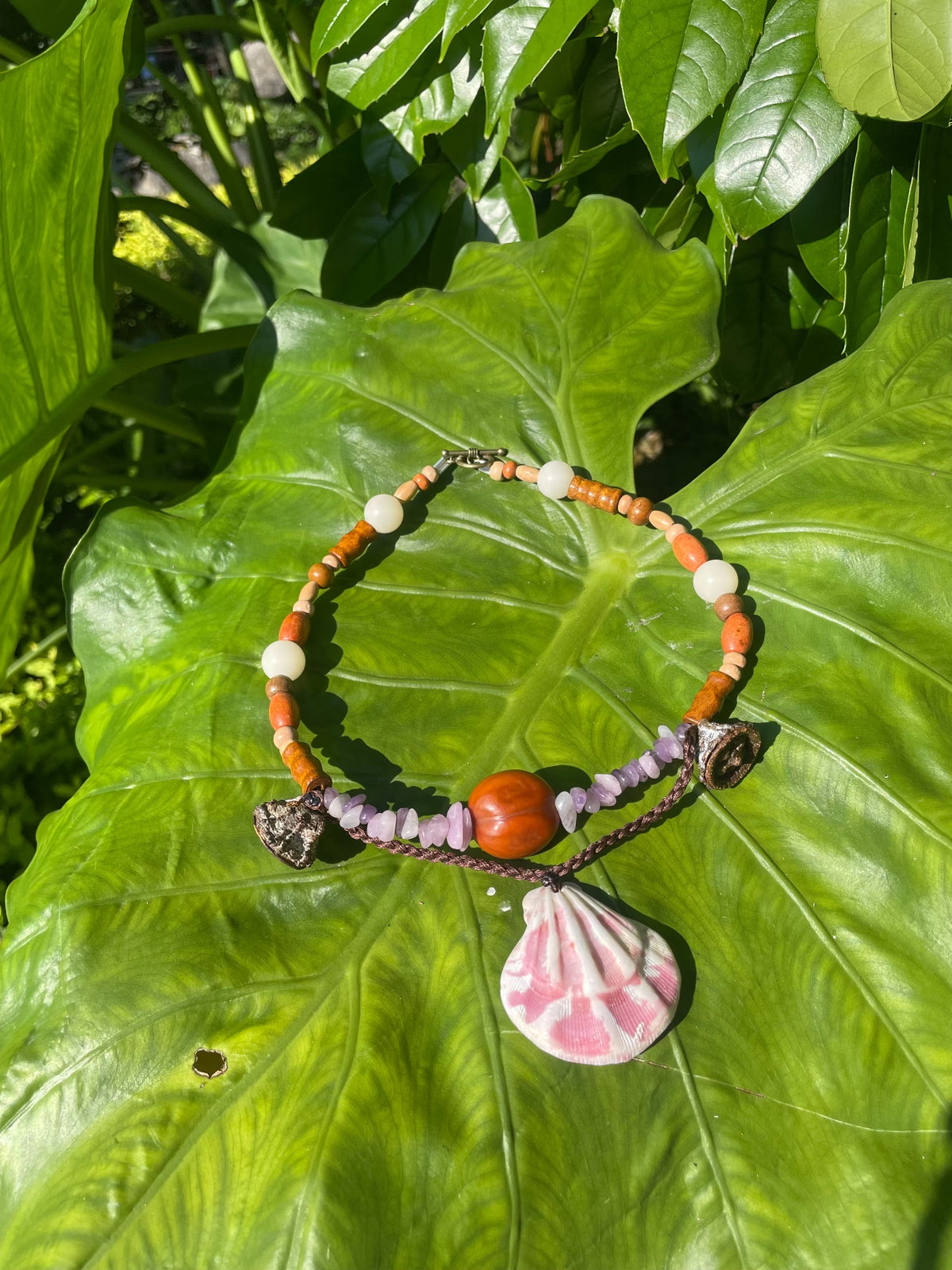 Collana Choker Artigianale con Conchiglia, Frutta e Fluorite