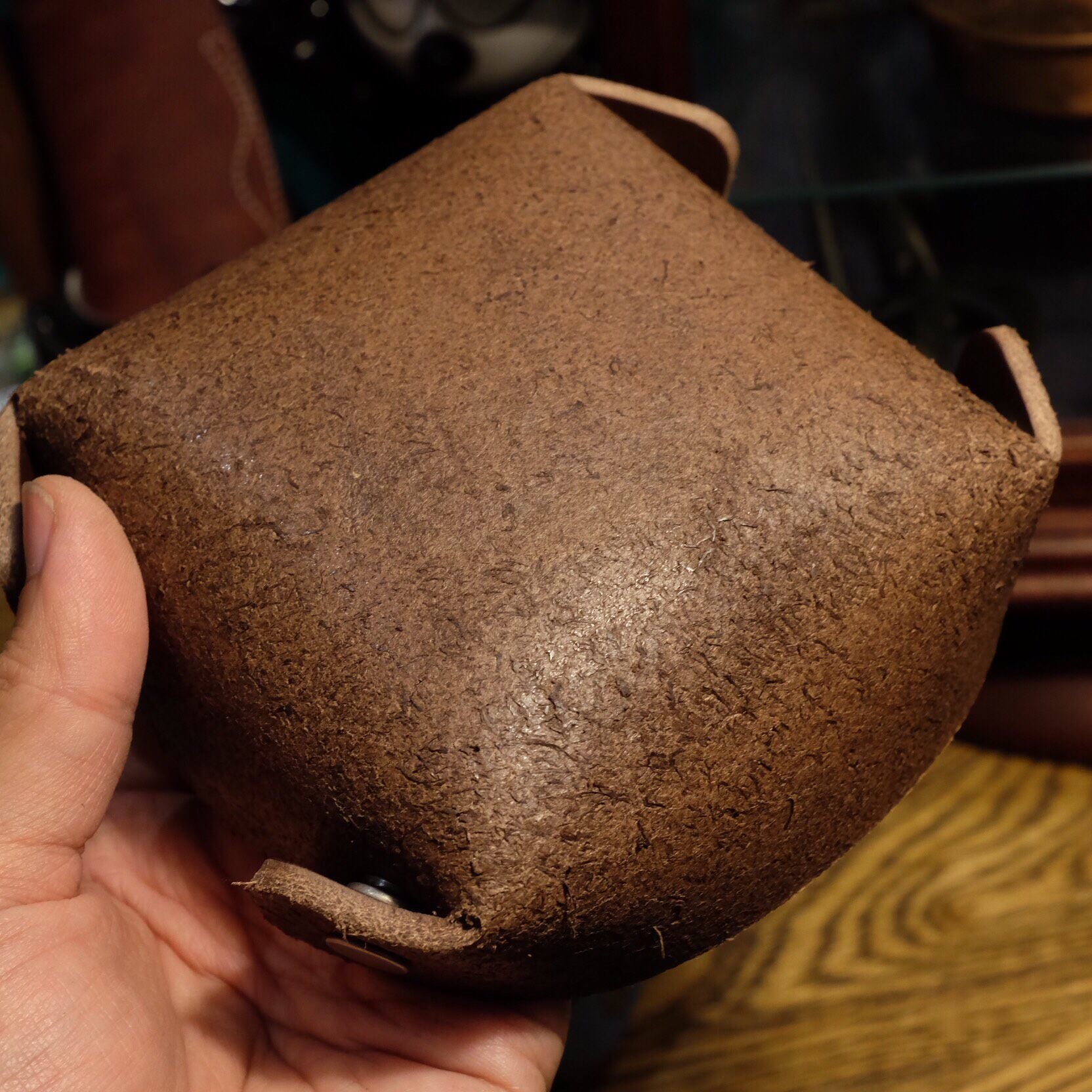 Japanese Import Deep Brown Tochigi Leather Felix Cat Vegetable-Tanned Cowhide Storage Dish with RRL Four-Snap Closure