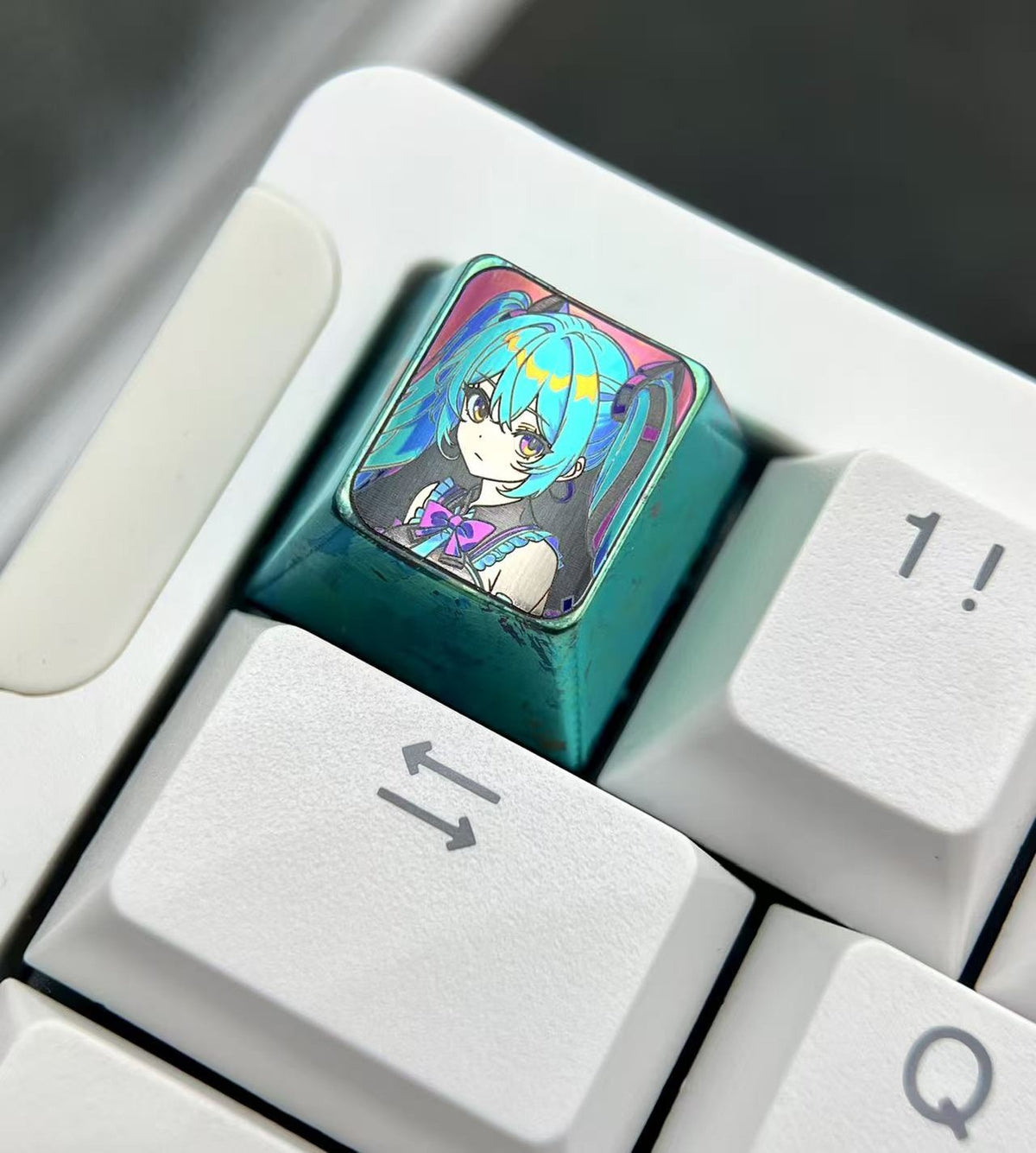 Hatsune Miku Titanium Alloy 1u Keycap