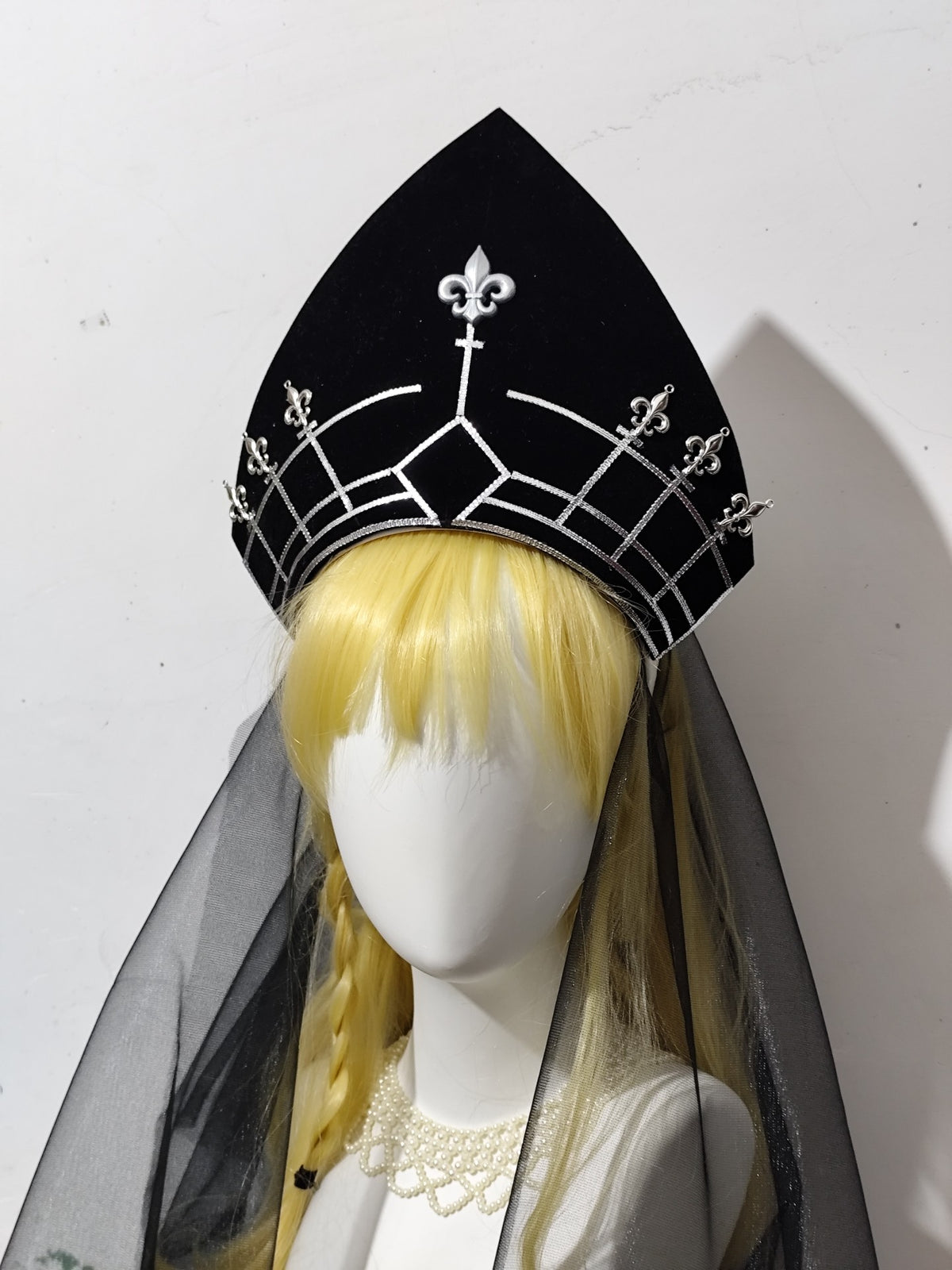 Black Cosplay Headdress with Veil 19cm