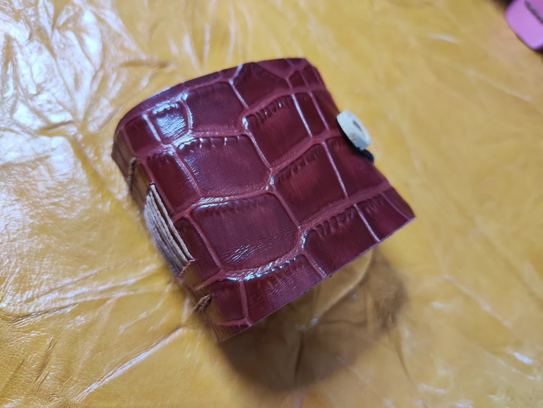 1010065271425 - Image 1