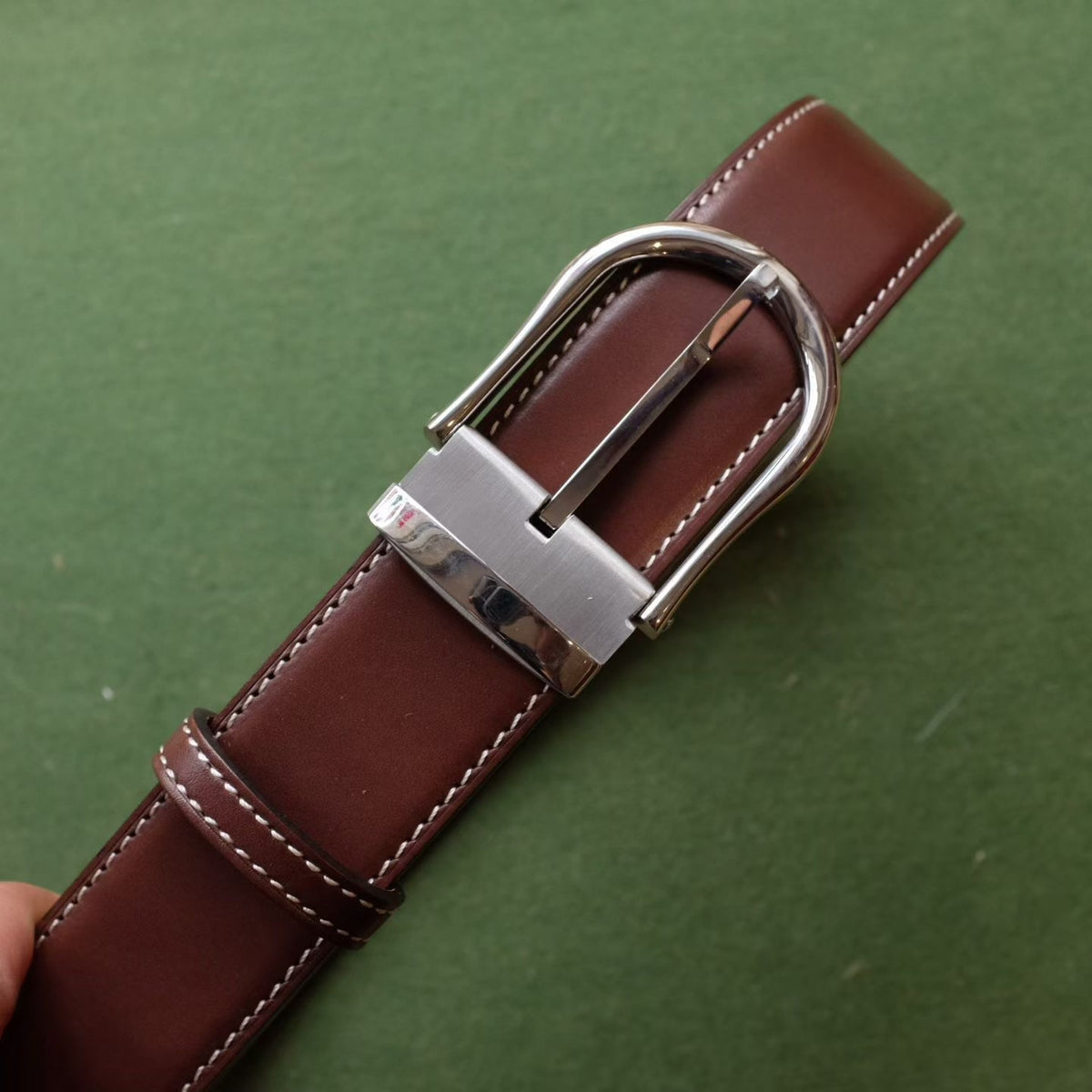 Full-Grain Leather Belt with Two-Tone Edges and Silver Buckle
