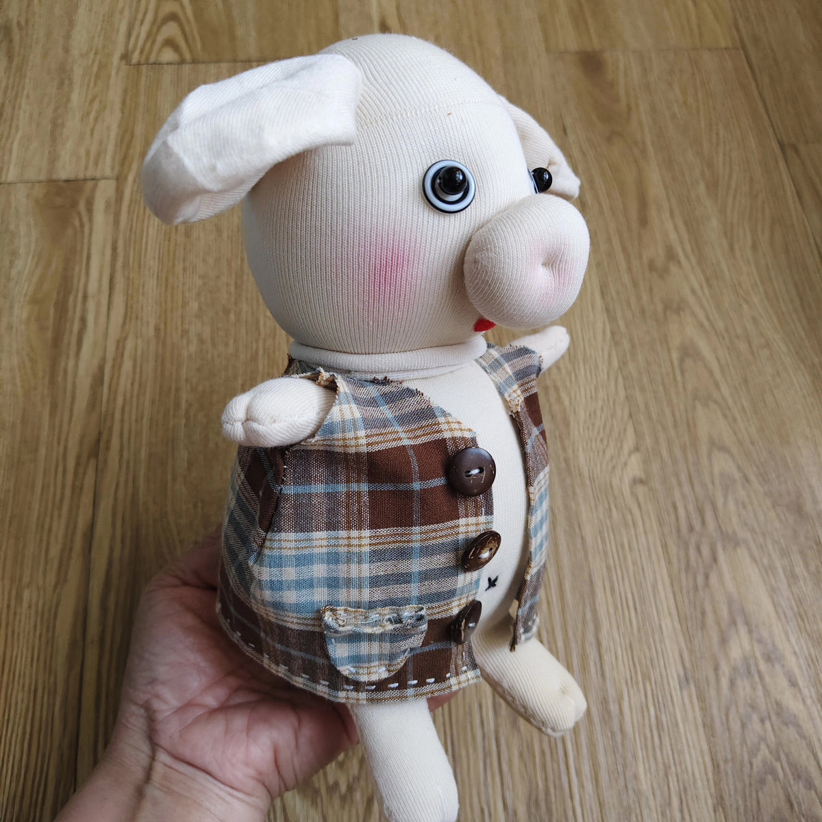 ハンドメイド クリームニットのソックドール（ブタ）