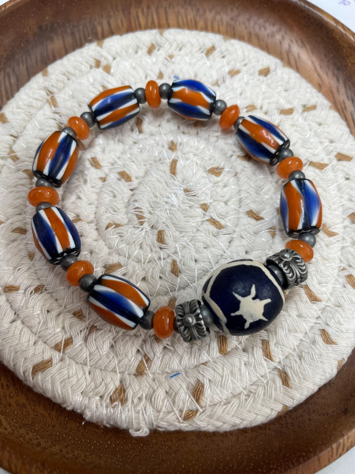 Navy Bird Bead Glass Bracelet
