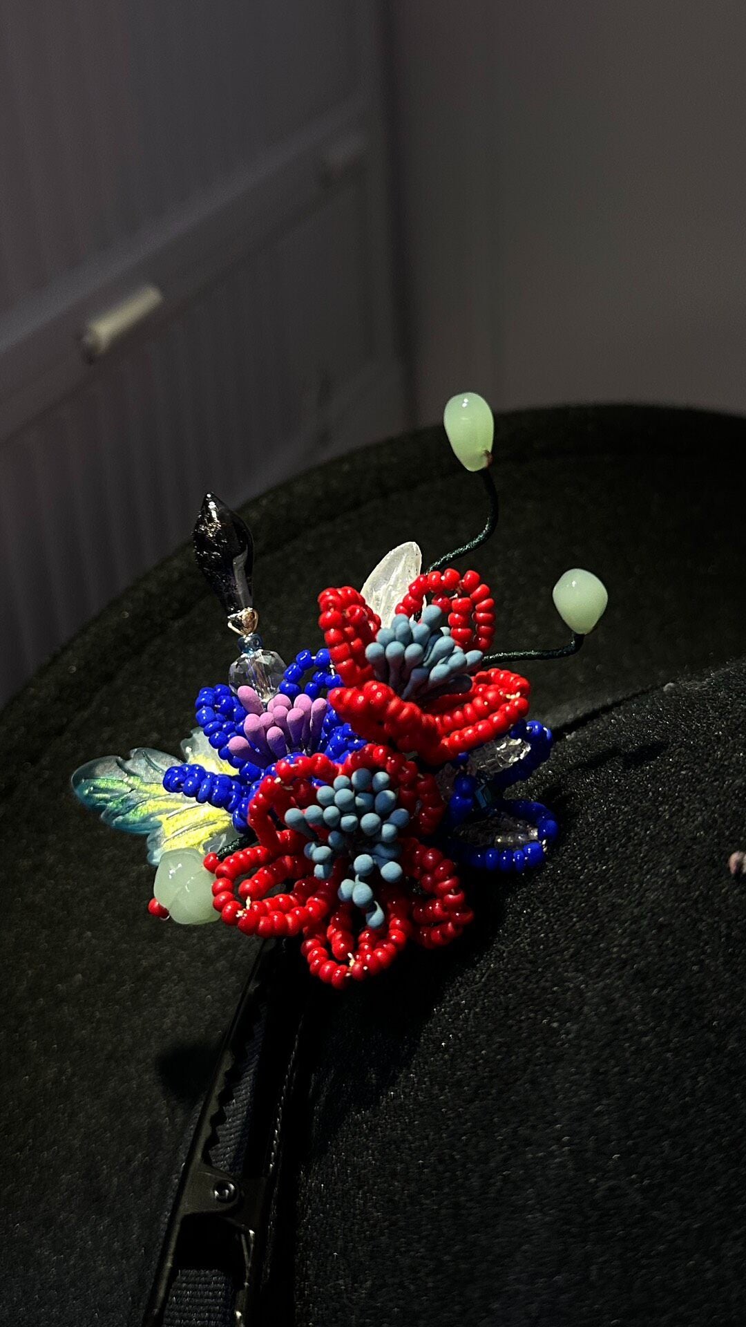 Beaded Floral Hair Clip Red Blue