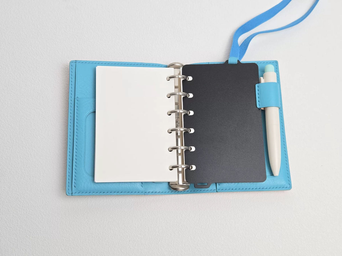 A7 Plannercover aus Genleder in Rosé und Santorini-Blau
