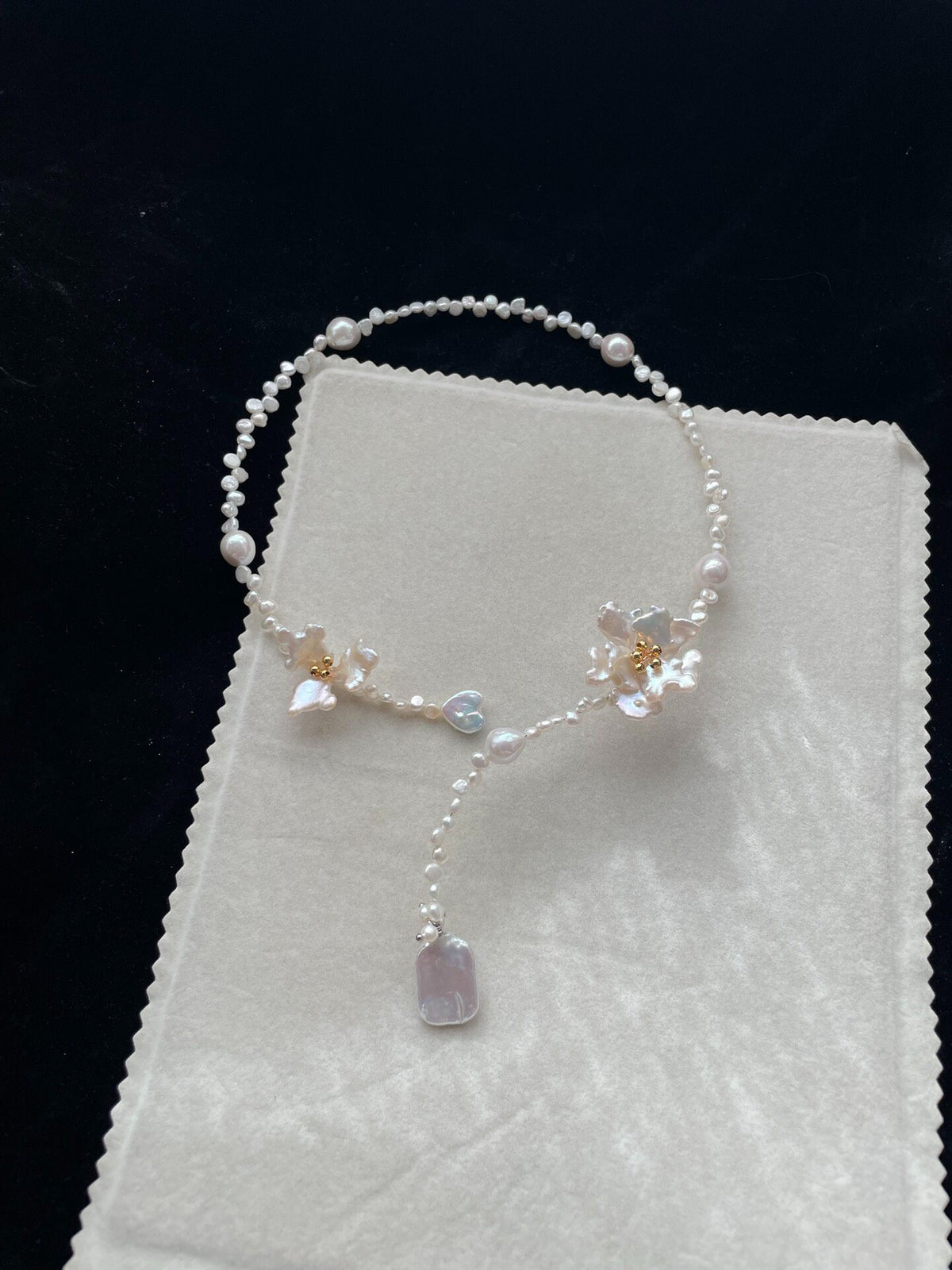 Natural Pearl Y-Shaped Choker Necklace