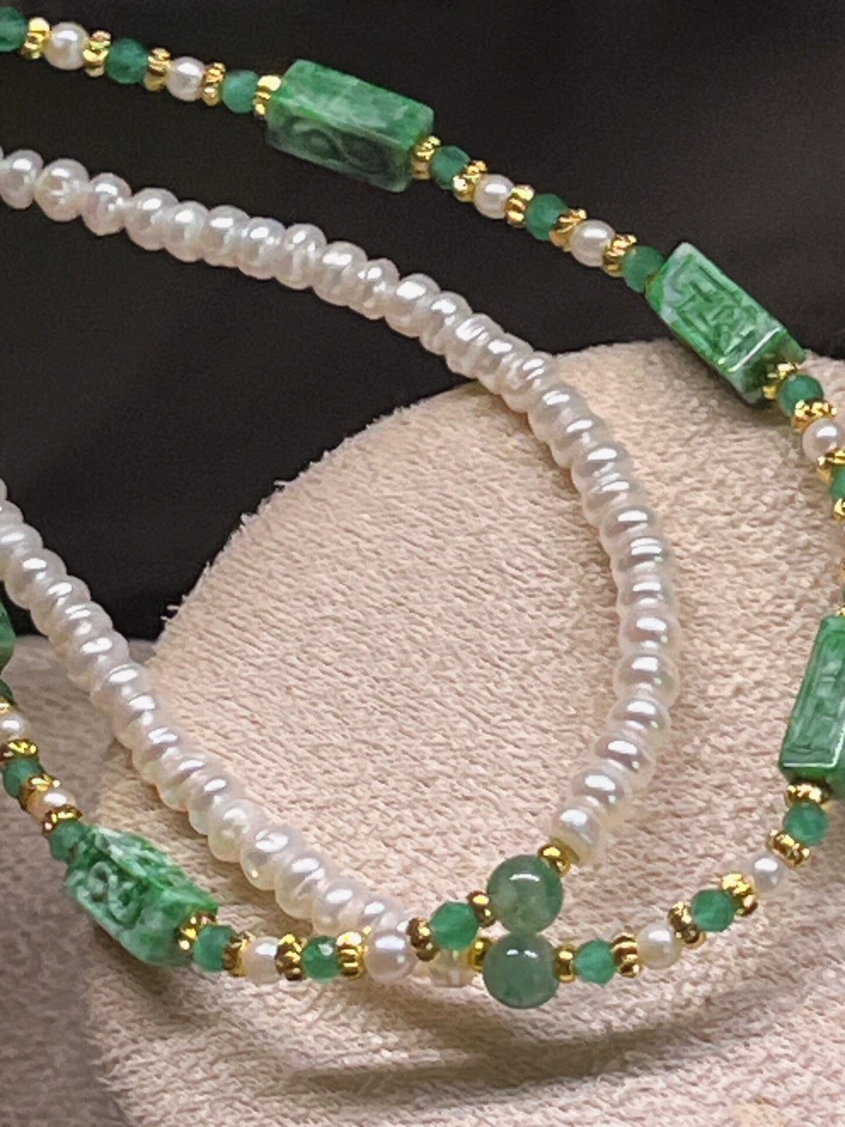 Jadeite Pearl Necklace Carved Beads