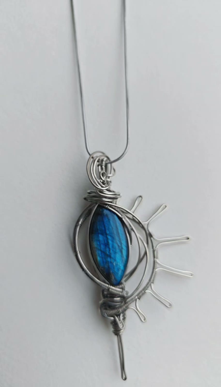 Labradoriet Wire Wrapped Hanger Ketting