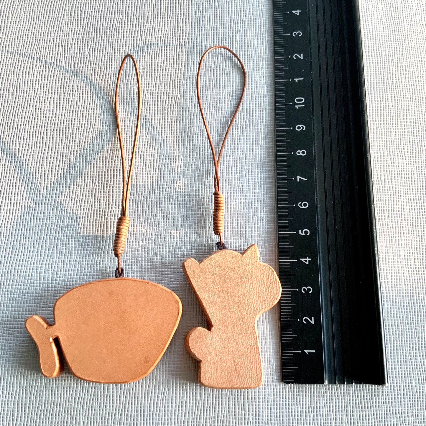 Leather Teacup and Vase Flower Charms Set